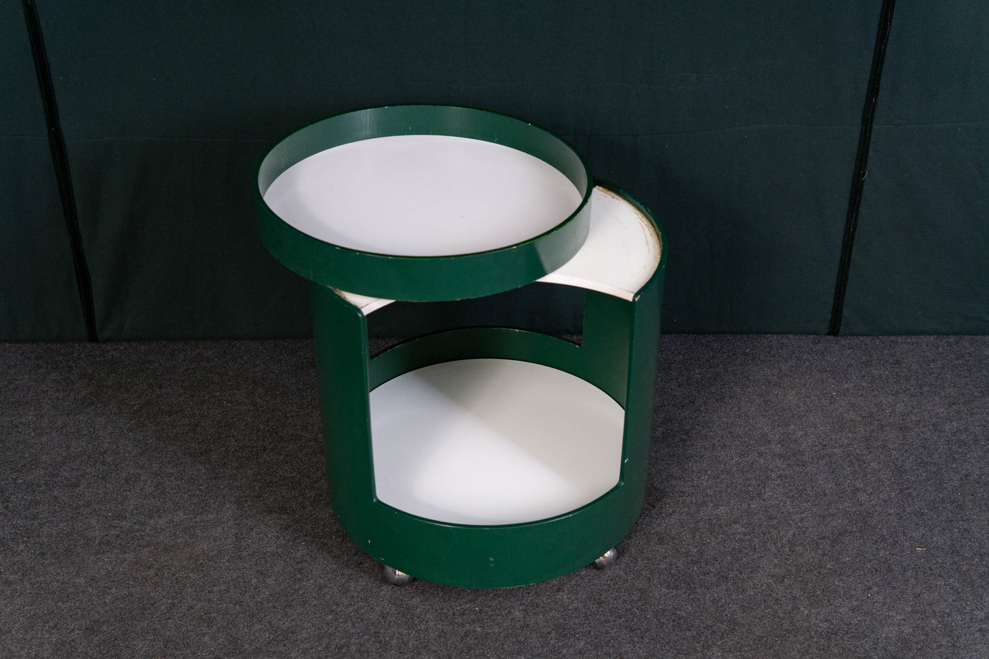 hamburger beistelltisch Y109_2505