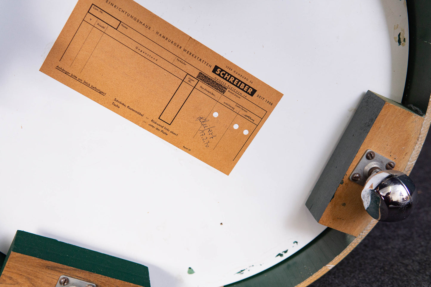 hamburger beistelltisch Y109_2505