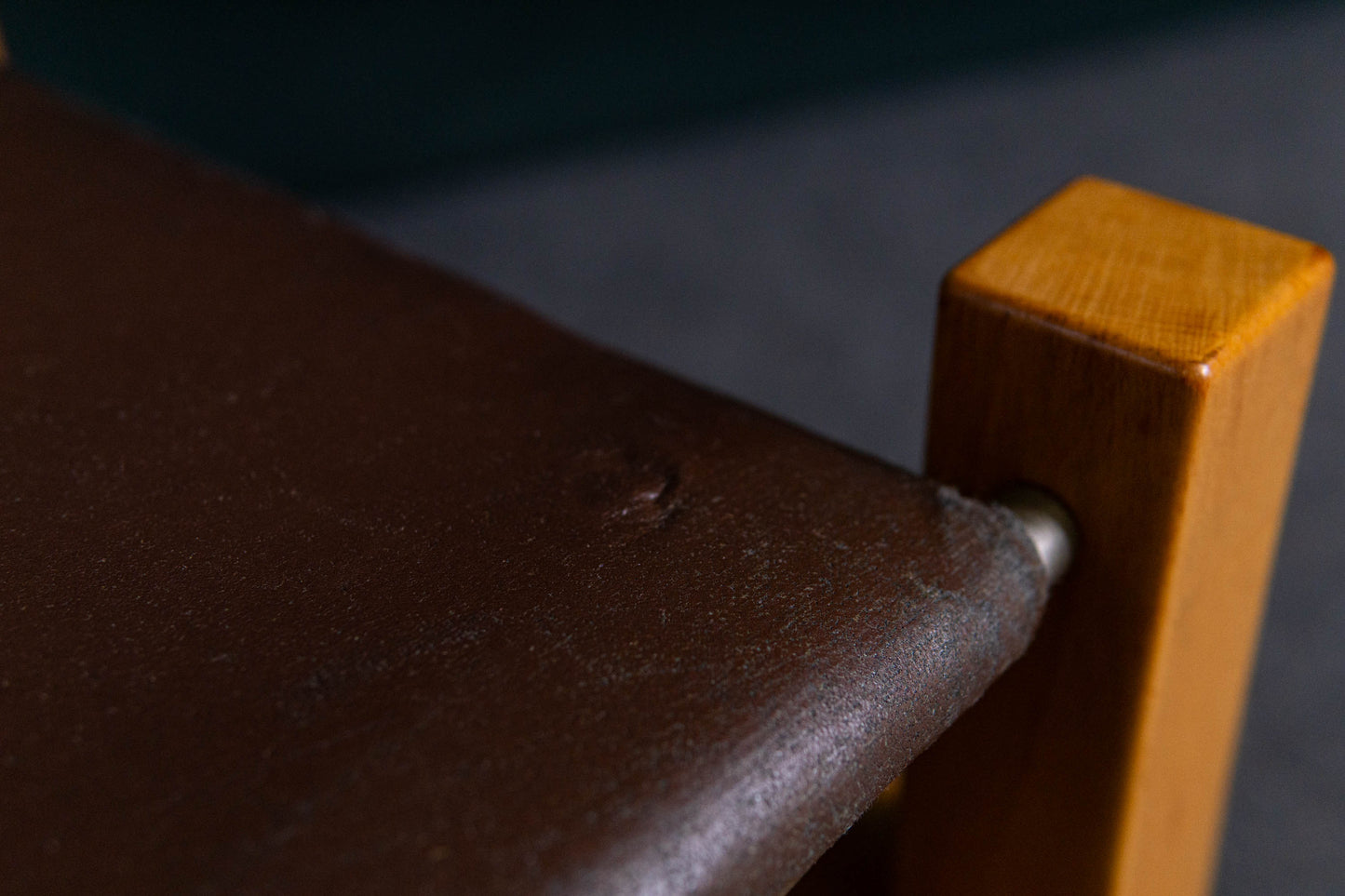 ledersessel mit ottoman Y201_0401