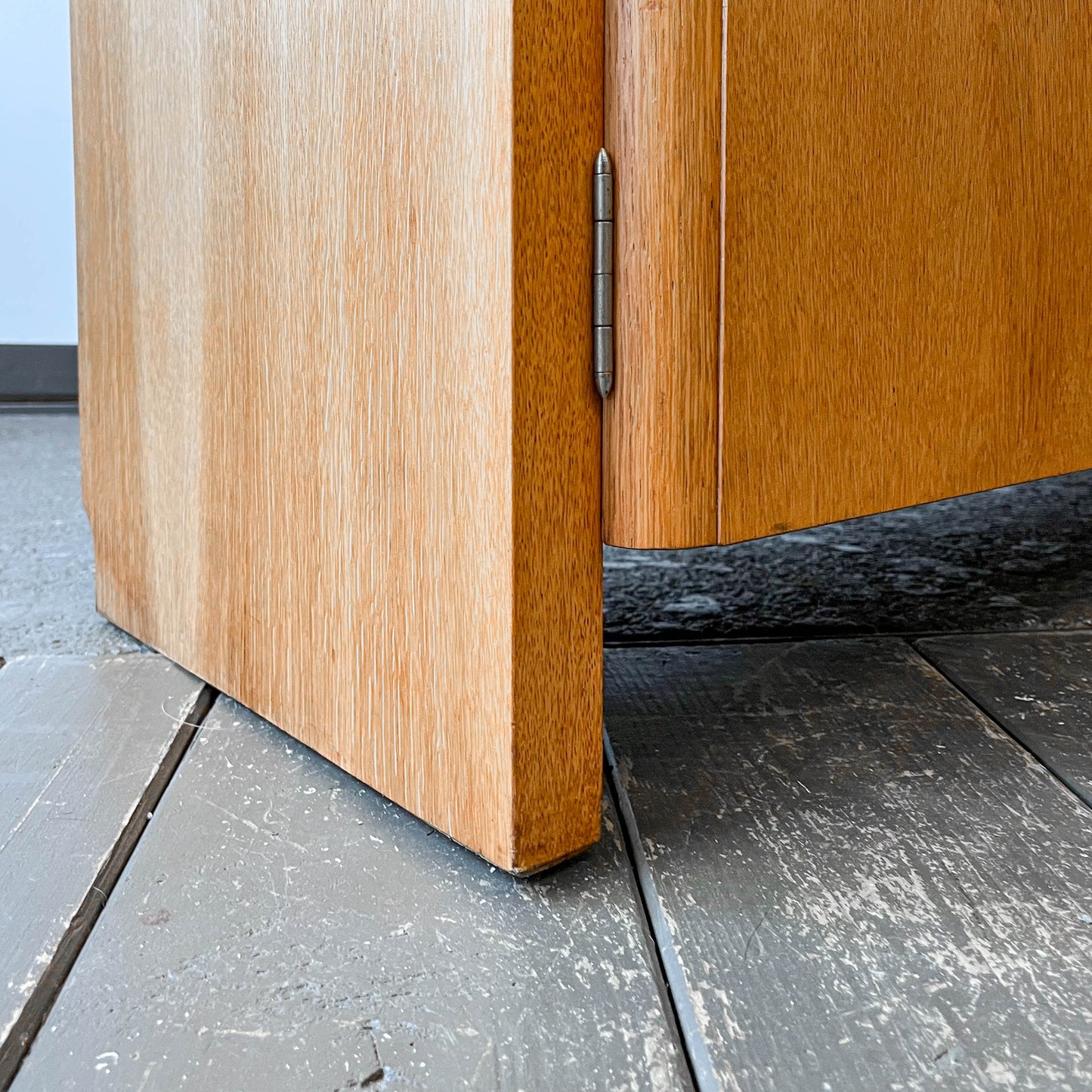 hellerau vitrinenschrank Y301_0401