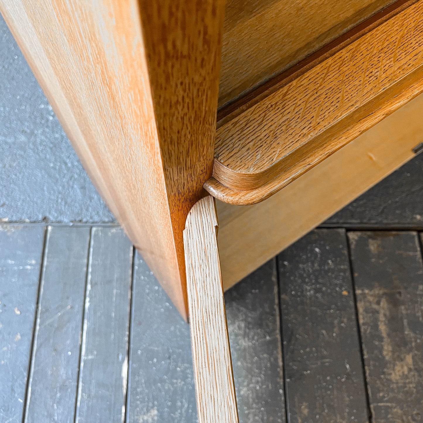 hellerau vitrinenschrank Y301_0401