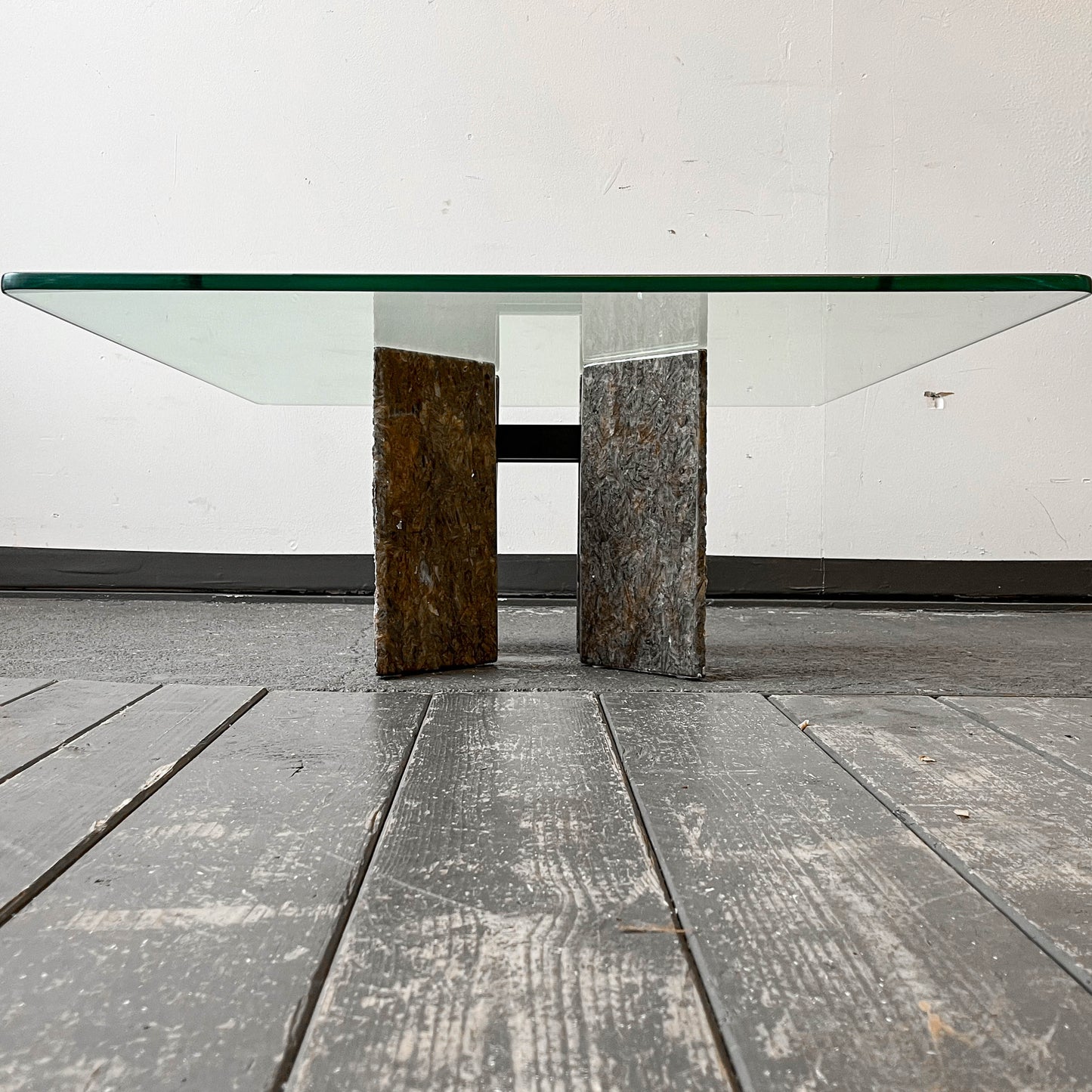 brutalistischer couchtisch Y301_0402