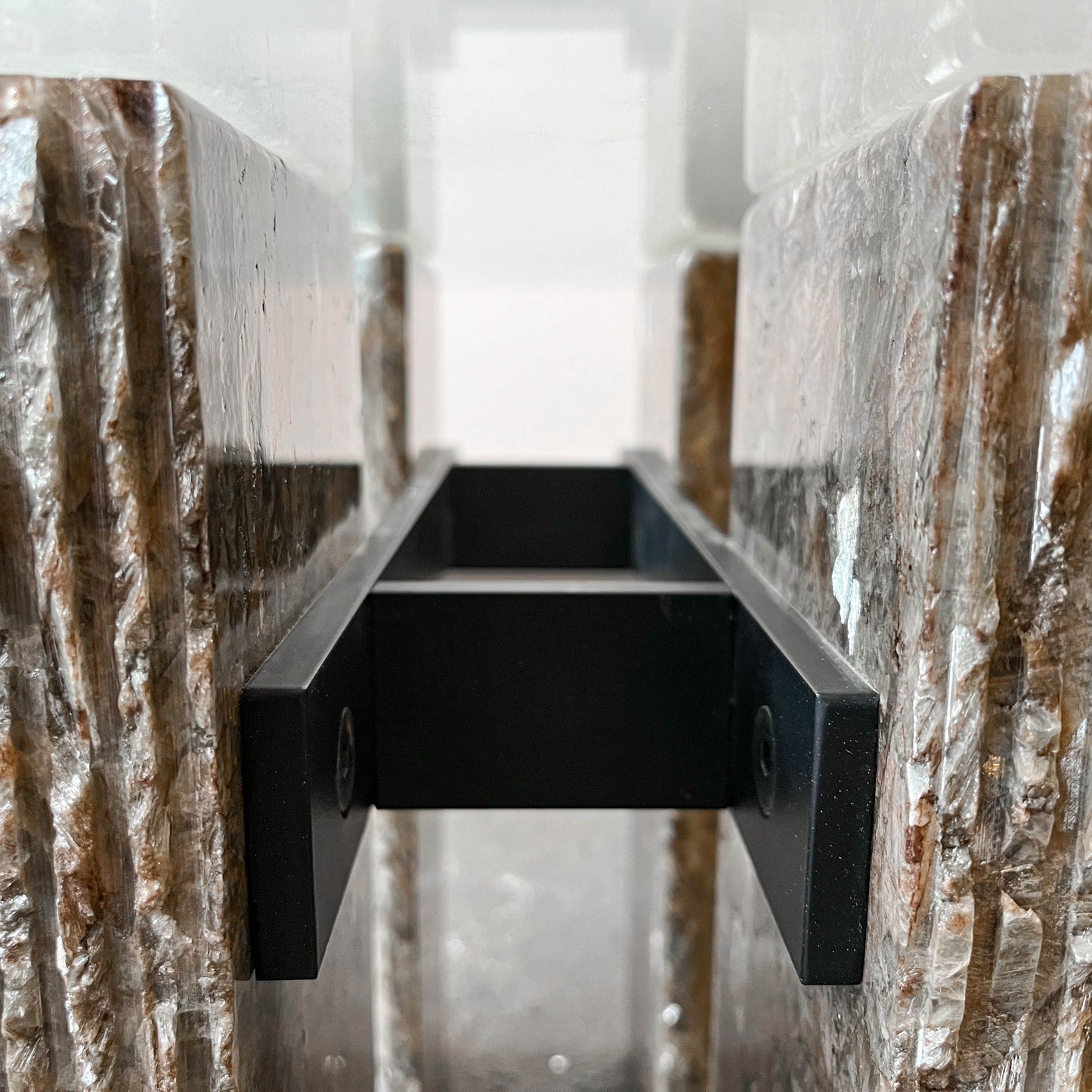 brutalistischer couchtisch Y301_0402