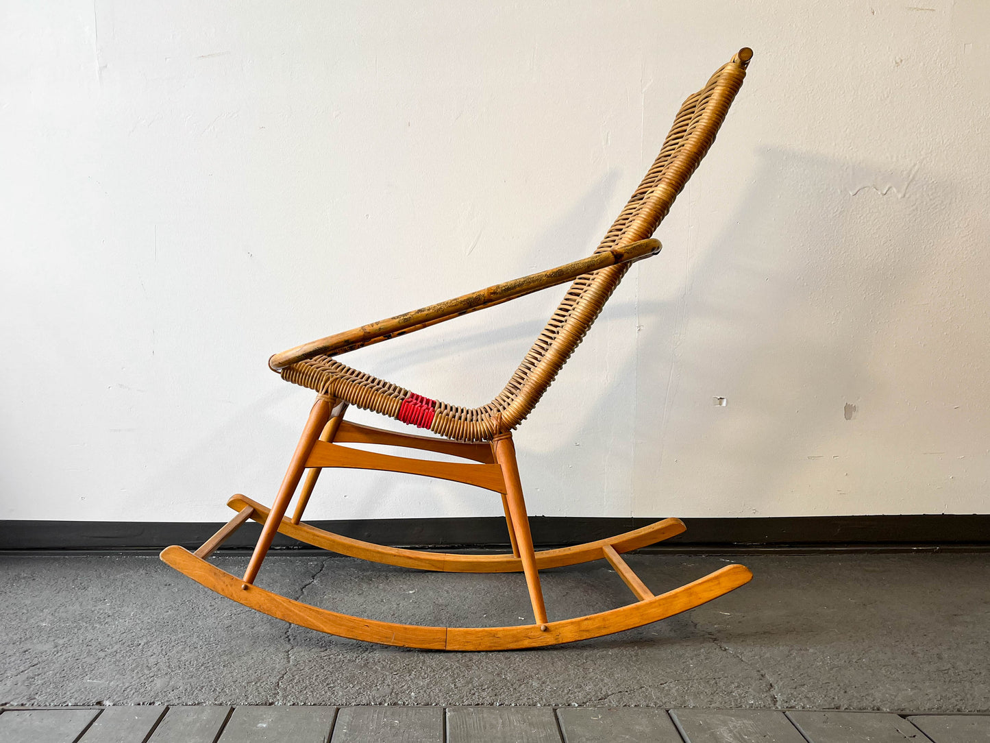 tschechischer schaukelstuhl Y202_2401