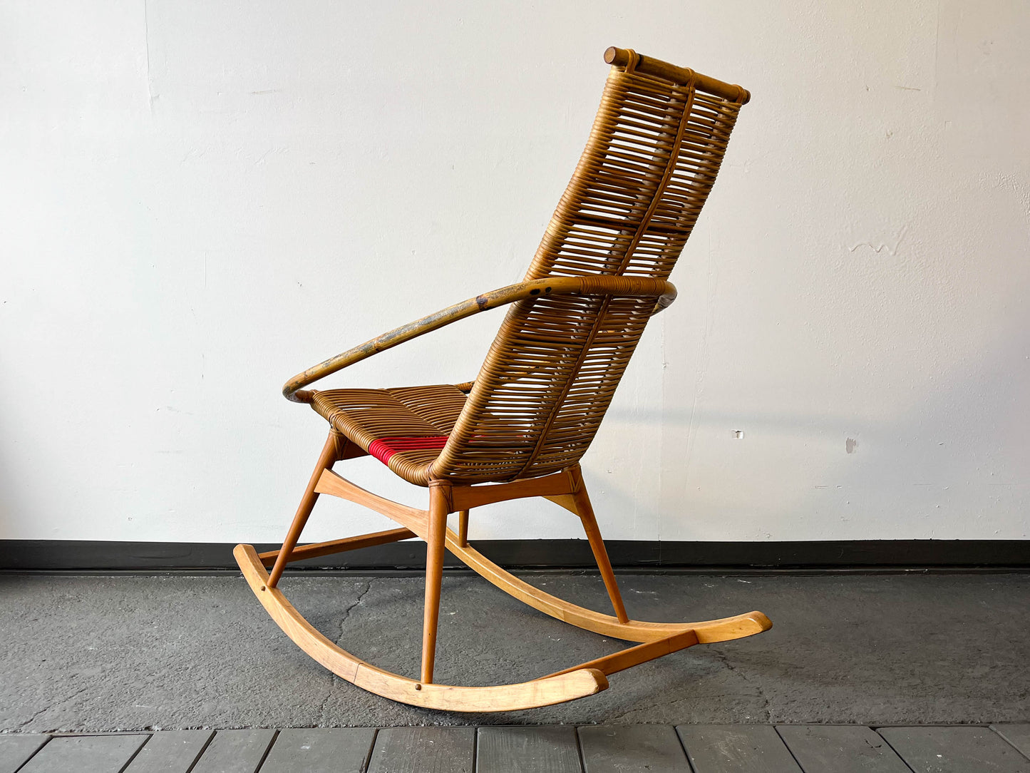 tschechischer schaukelstuhl Y202_2401