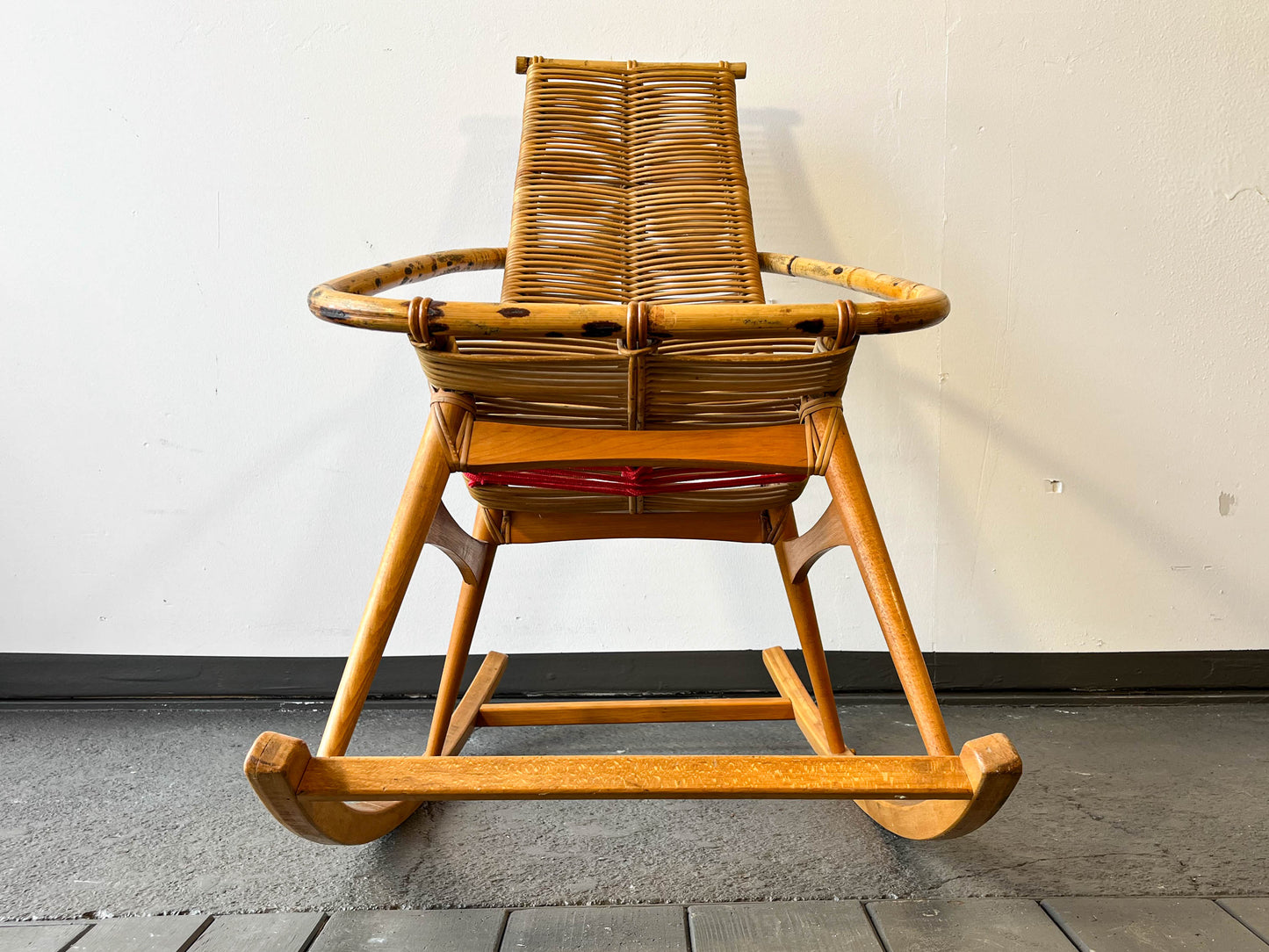 tschechischer schaukelstuhl Y202_2401