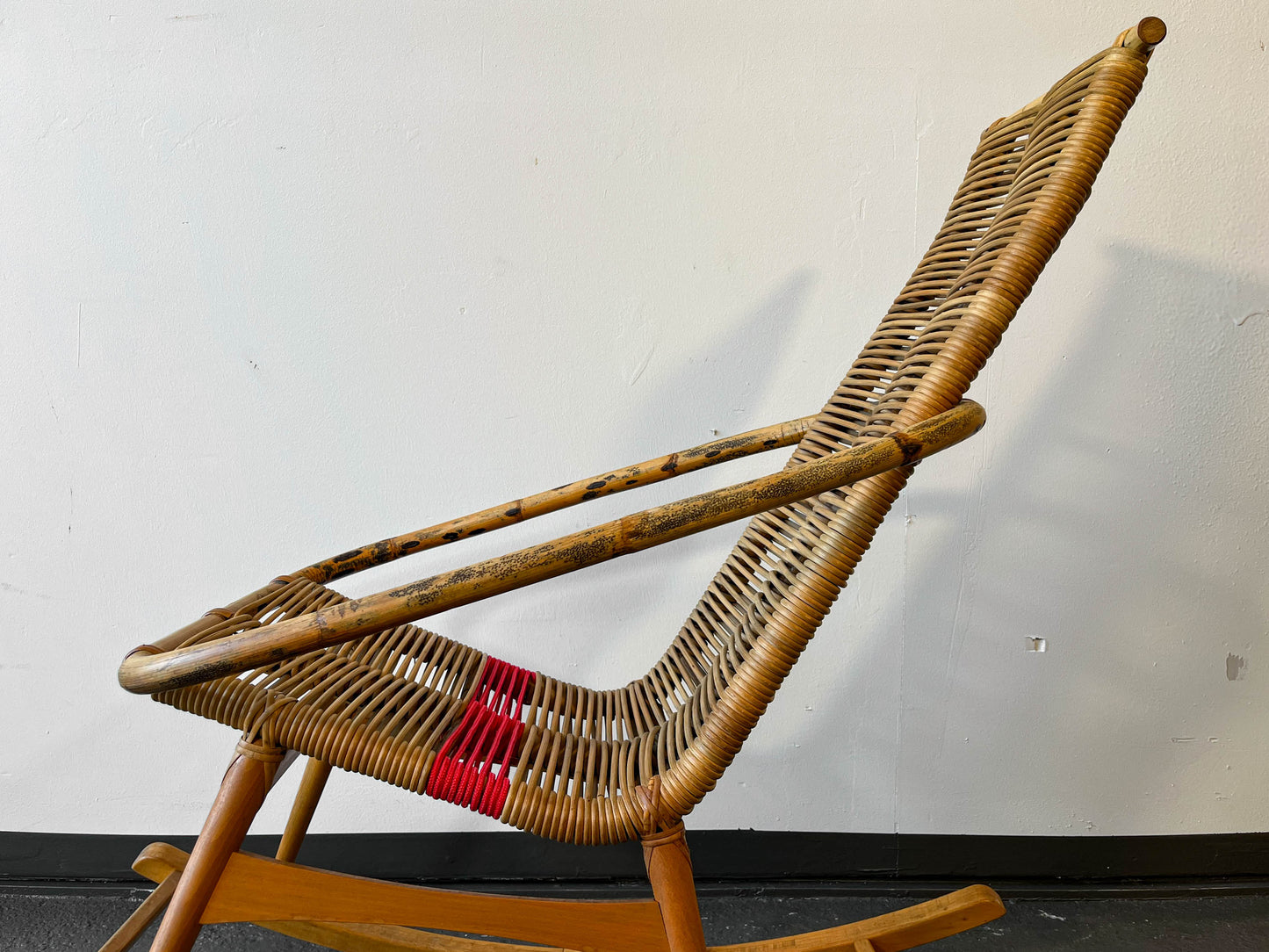 tschechischer schaukelstuhl Y202_2401