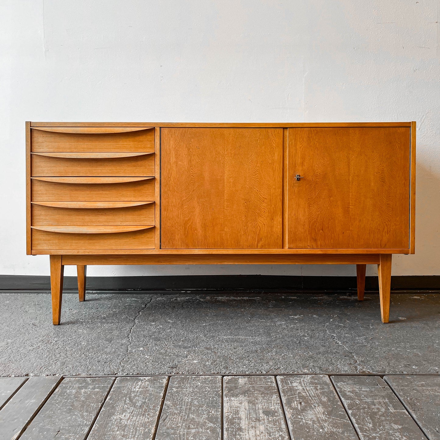 hellerau sideboard Y303_2802