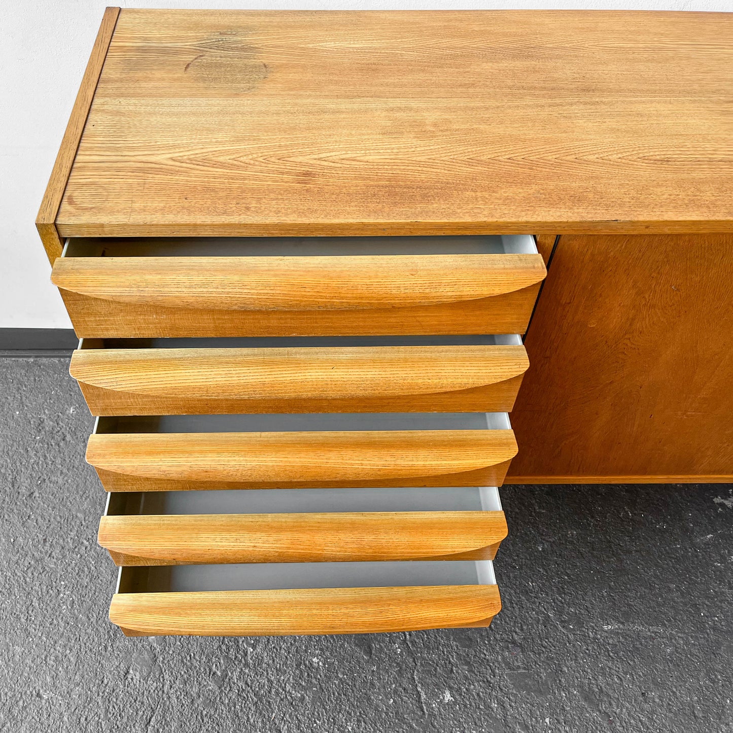 hellerau sideboard Y303_2802