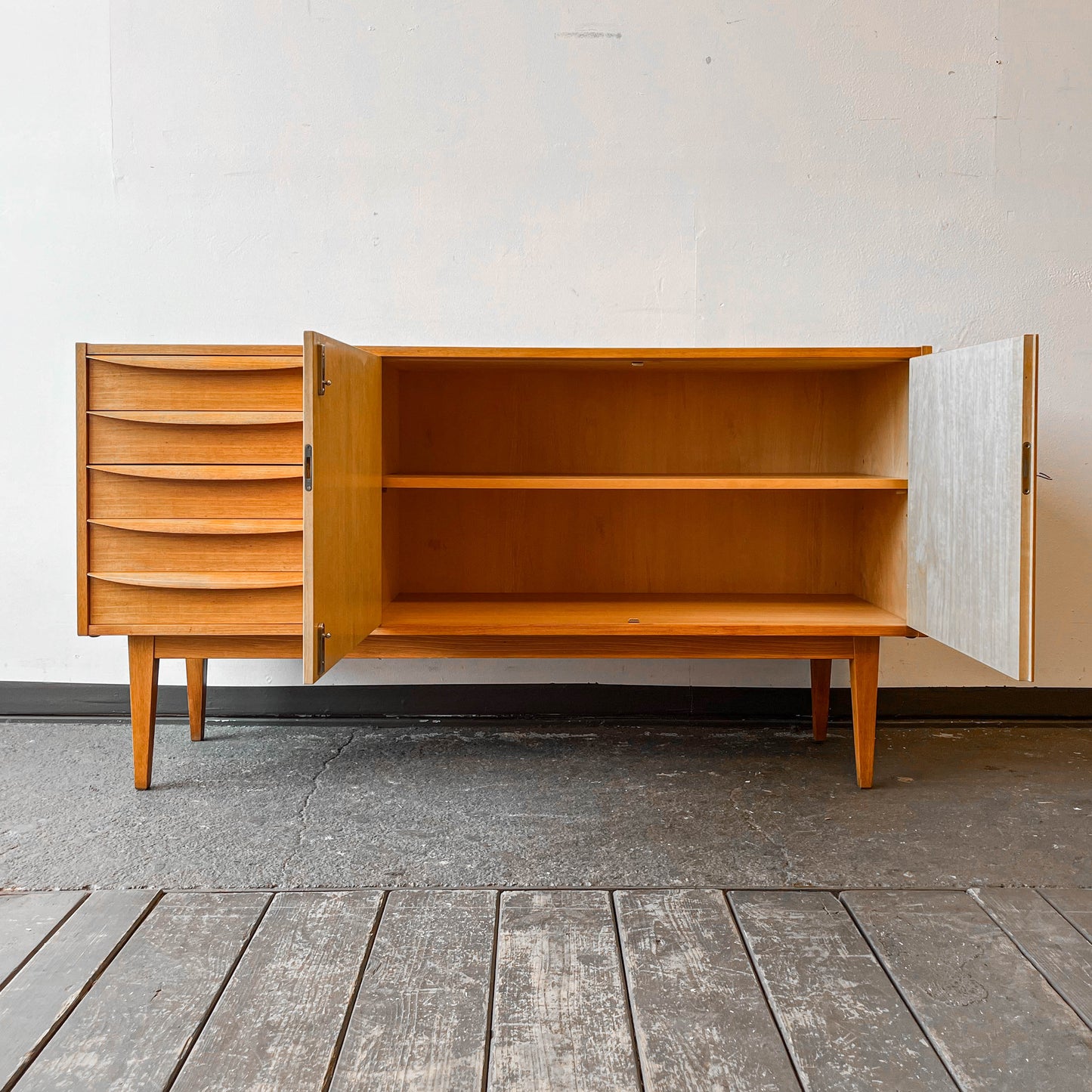 hellerau sideboard Y303_2802