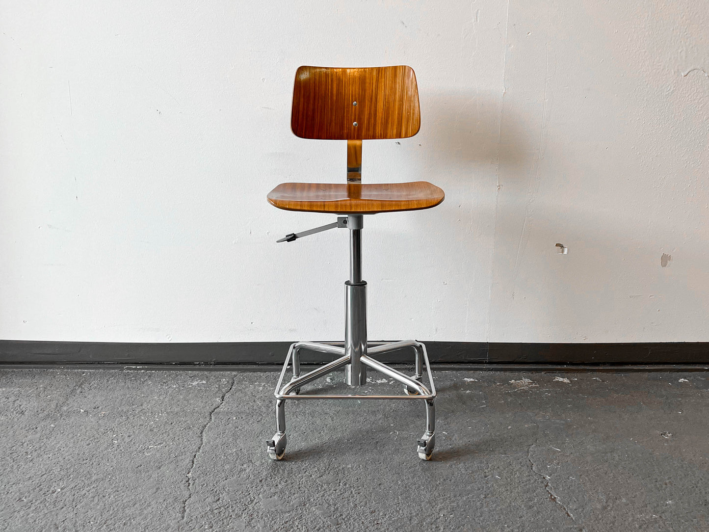 mid-century drehstuhl