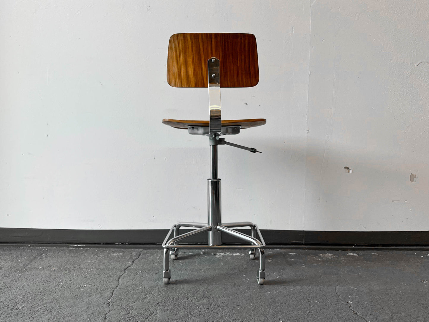 mid-century drehstuhl