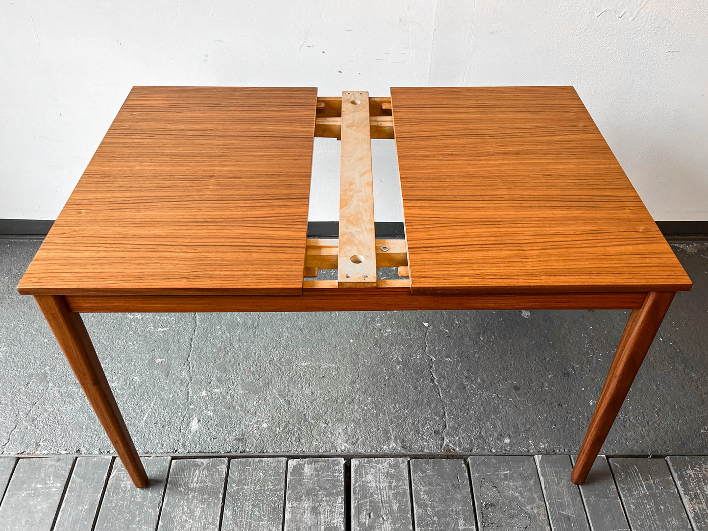 mid-century esstisch Y309_1803