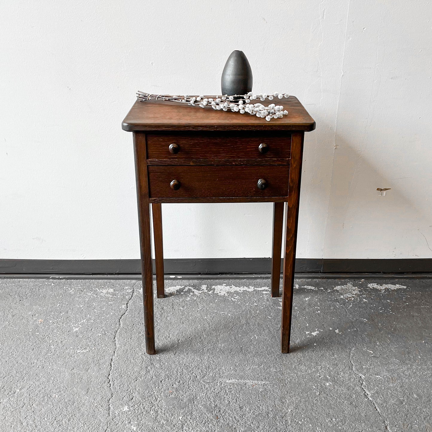 eleganter nähtisch Y210_0803