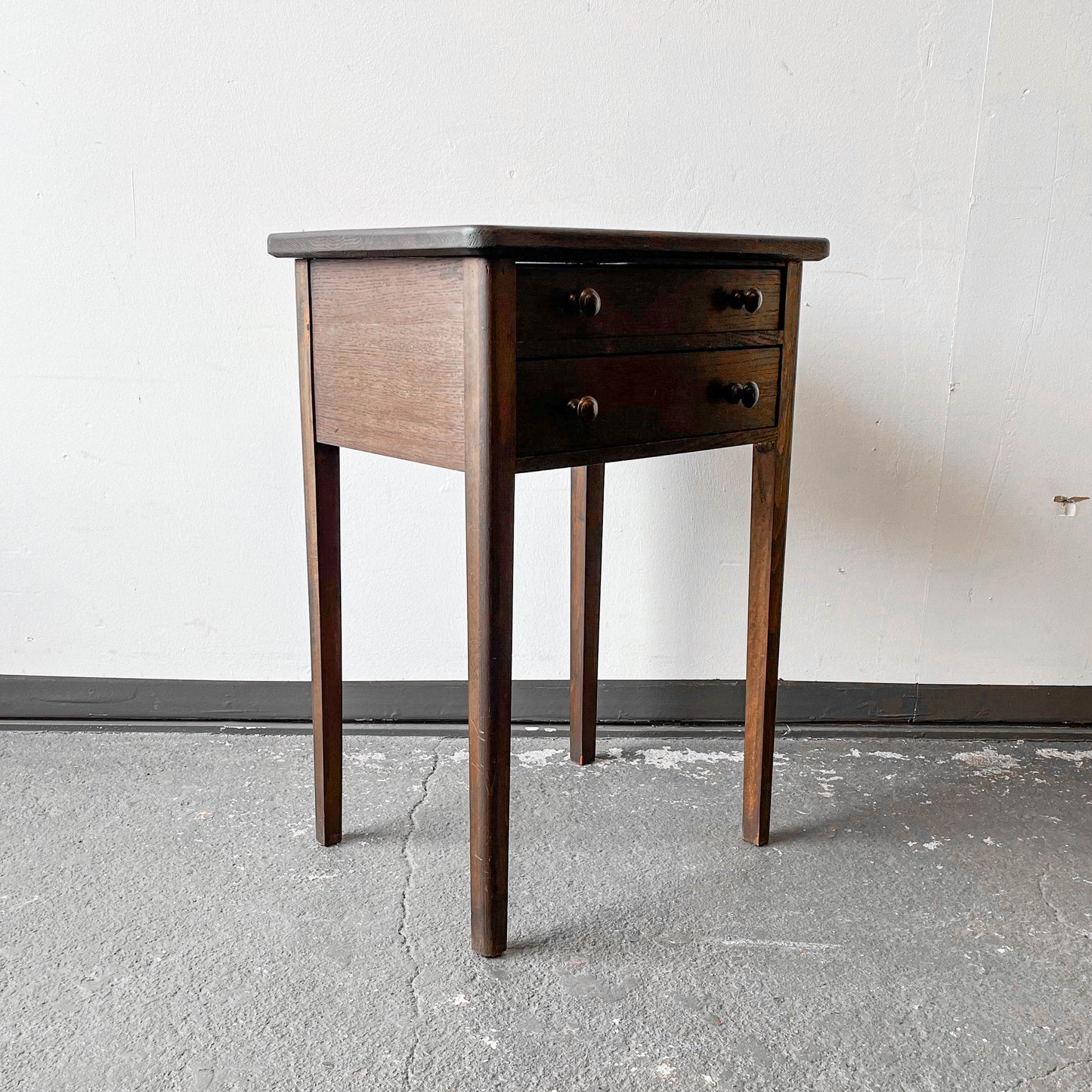 eleganter nähtisch Y210_0803