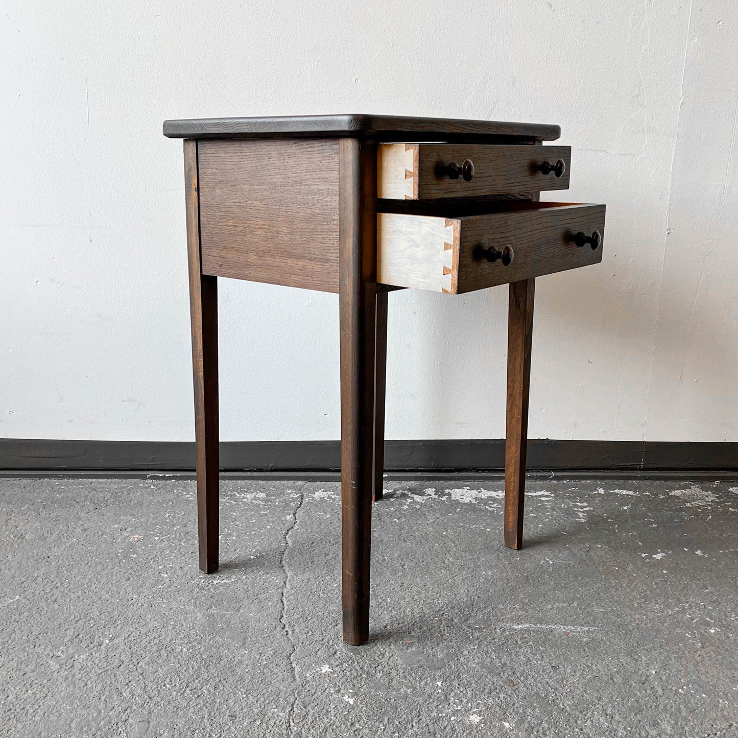 eleganter nähtisch Y210_0803