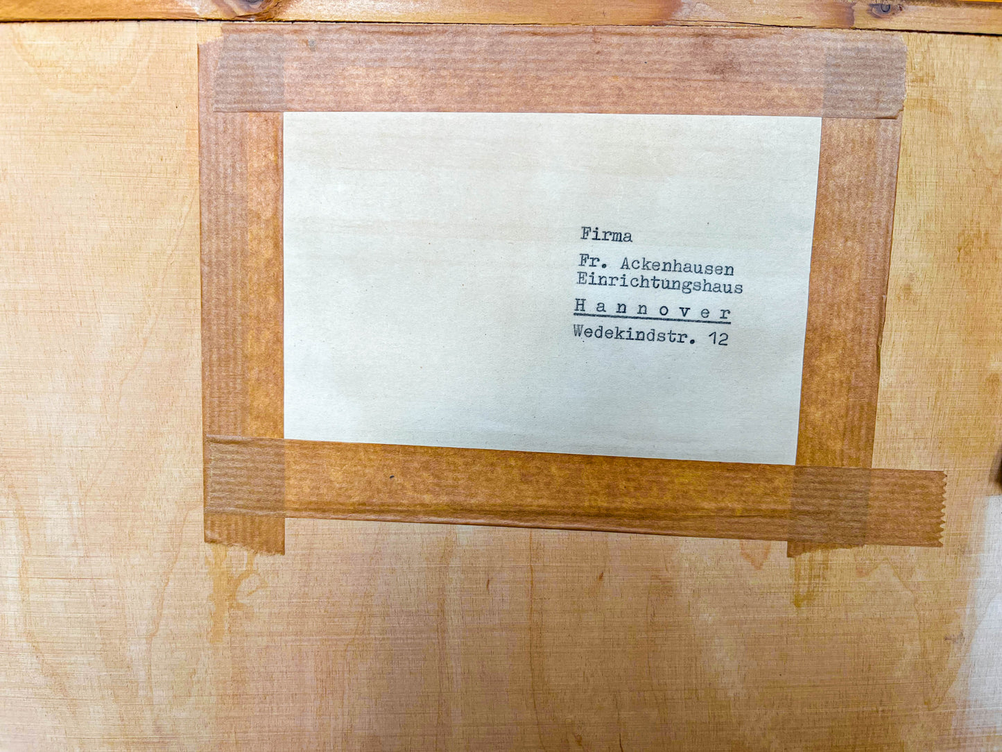 mid-century sideboard Y211_0301