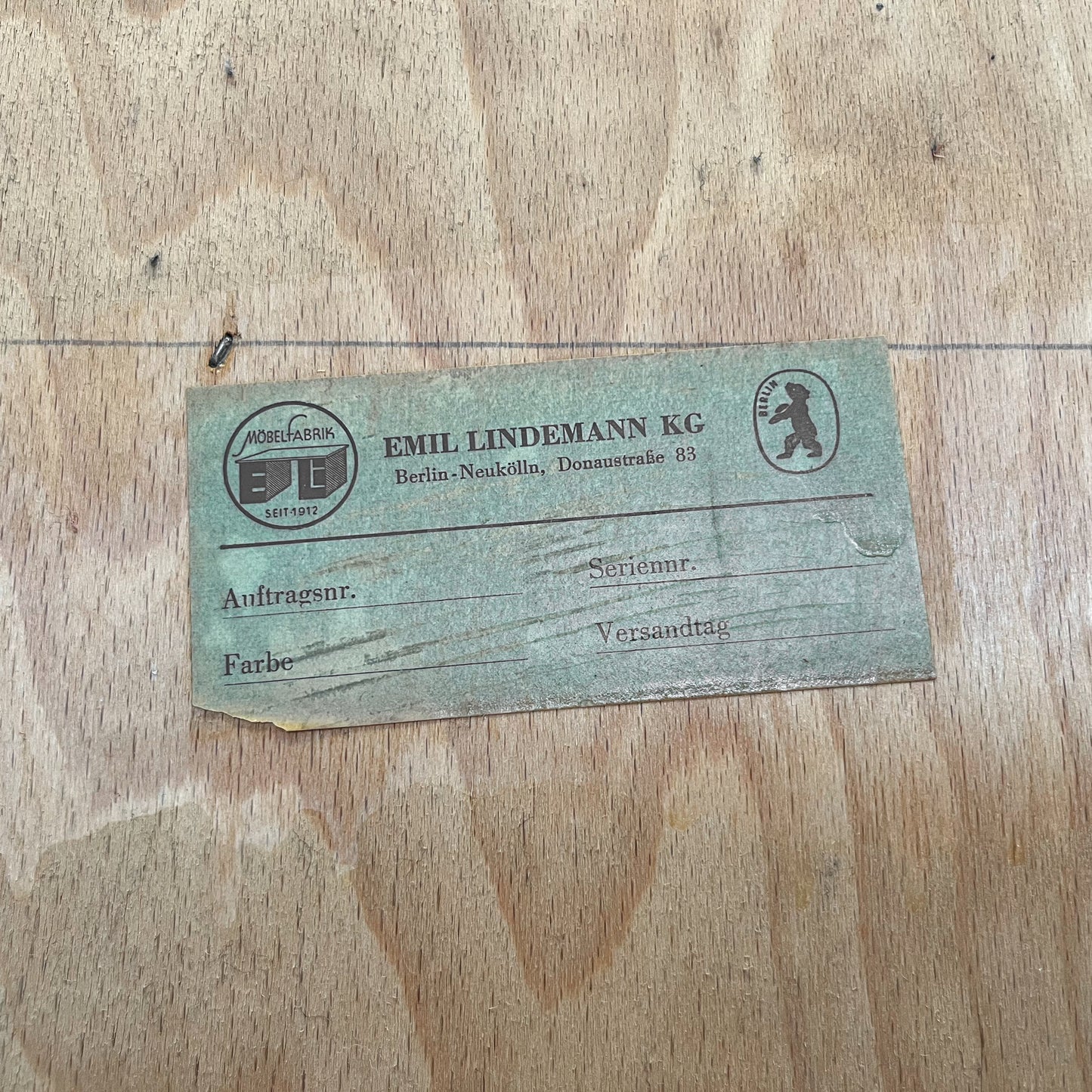 praktischer großer rollladenschrank