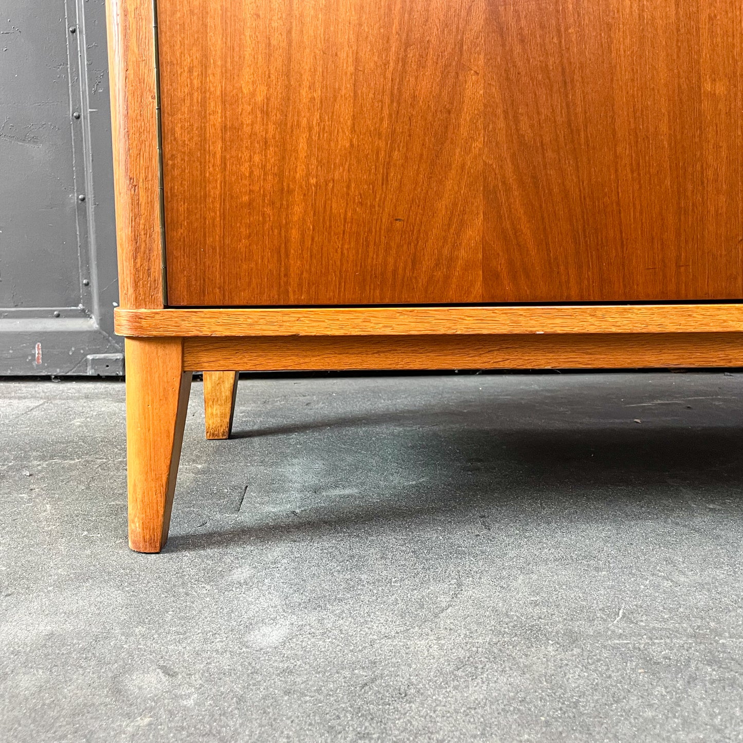 wäscheschrank in nussbaum & eiche, 1960er, 115cm