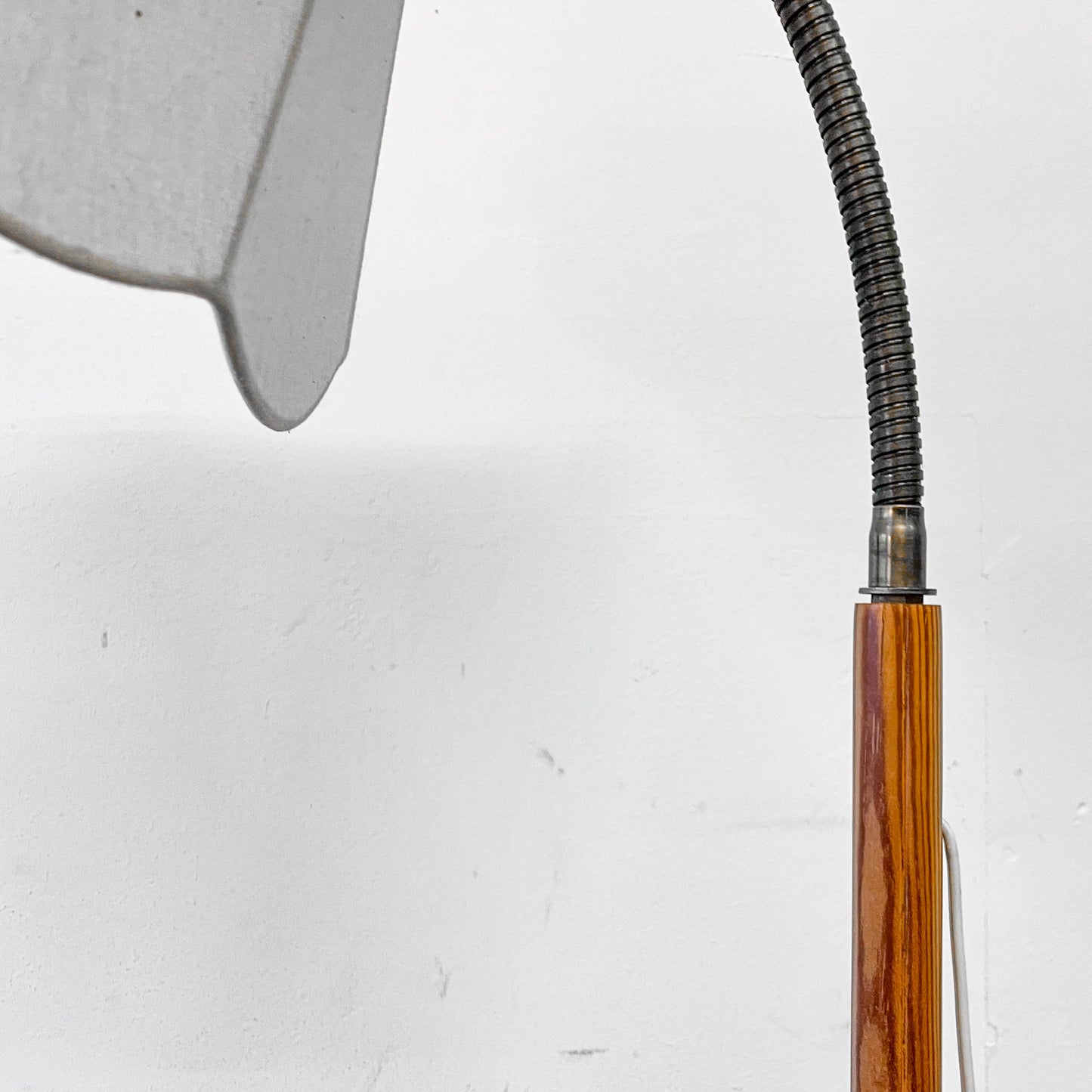 wunderschöne stehleuchte Y212_1302
