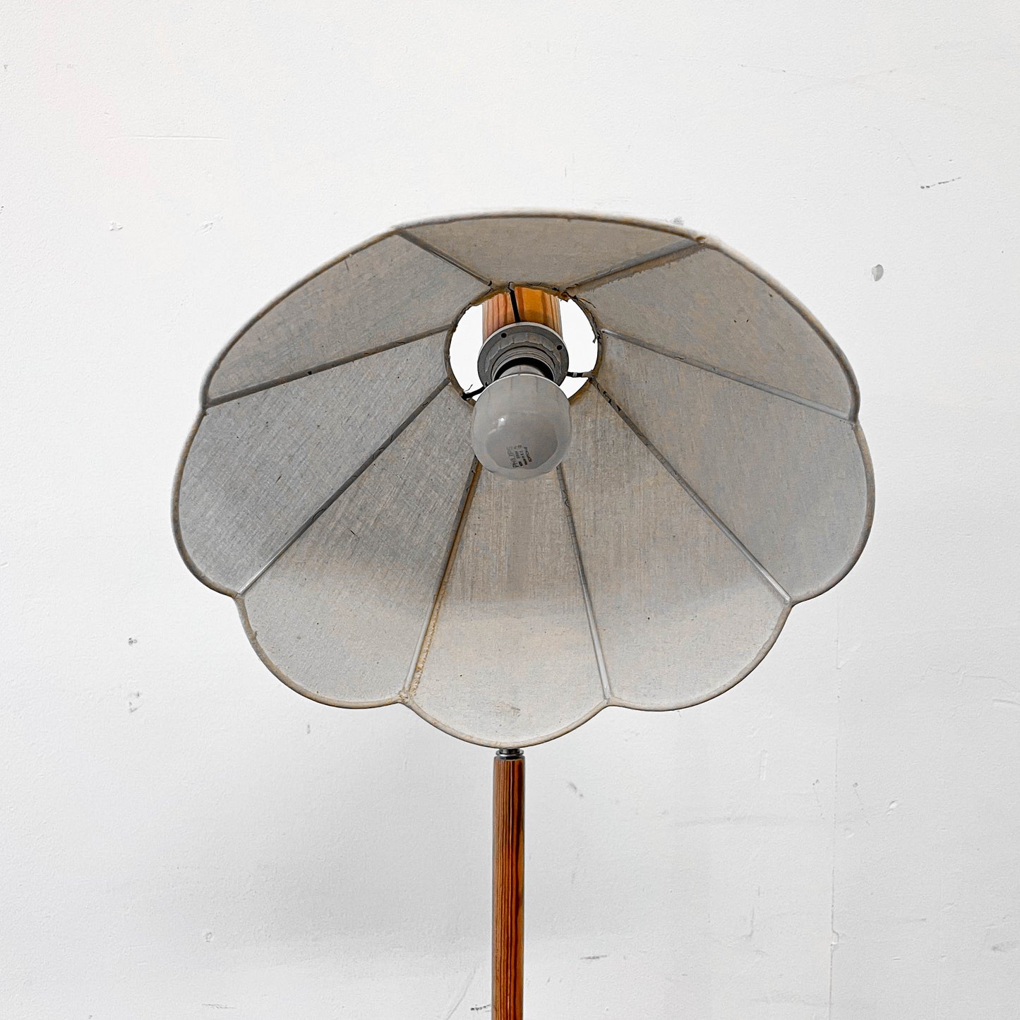 wunderschöne stehleuchte Y212_1302