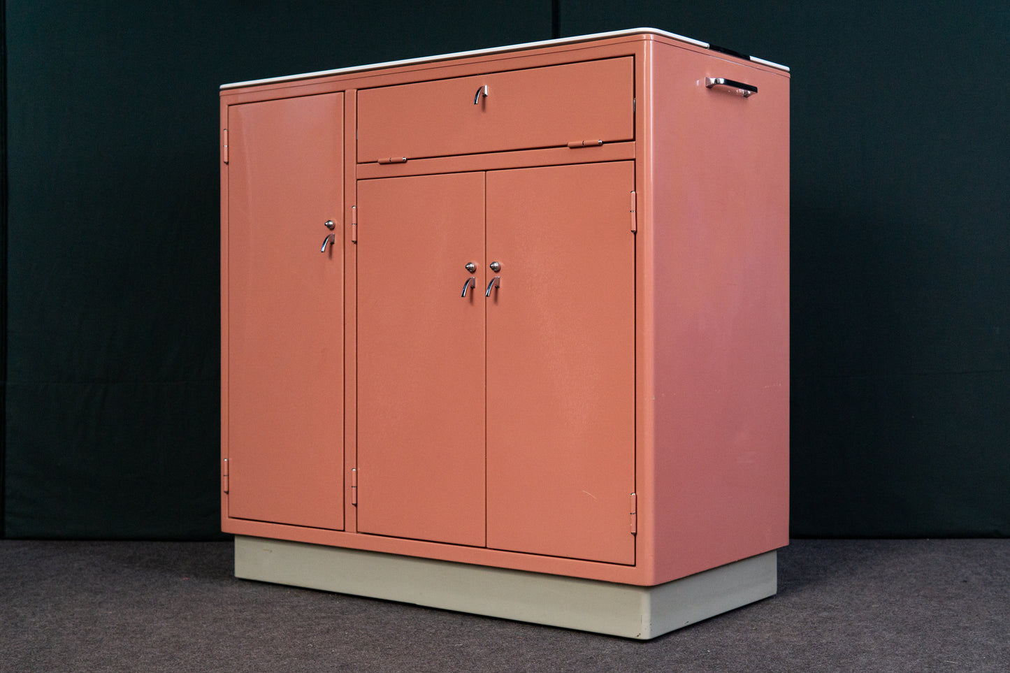 ritter medizinschrank Y112_1803