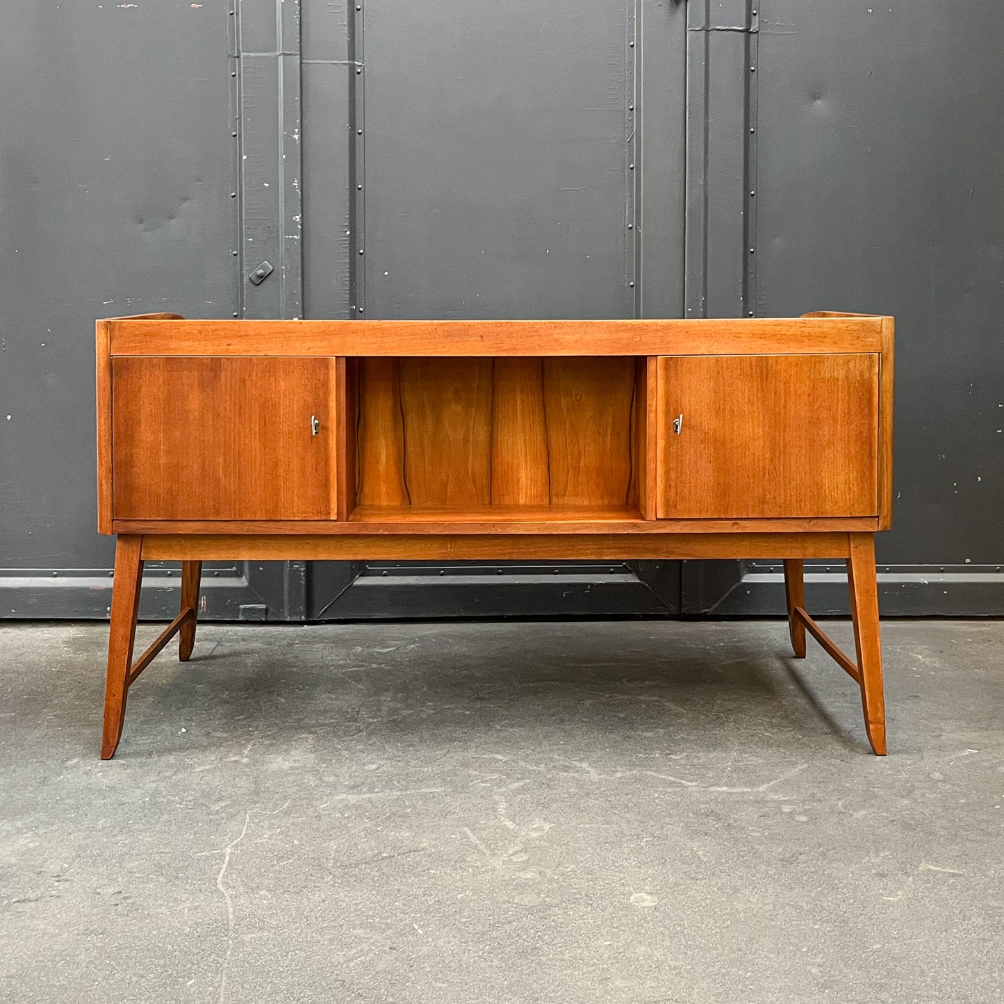 schreibtisch in nussbaum, 1960er, 145cm