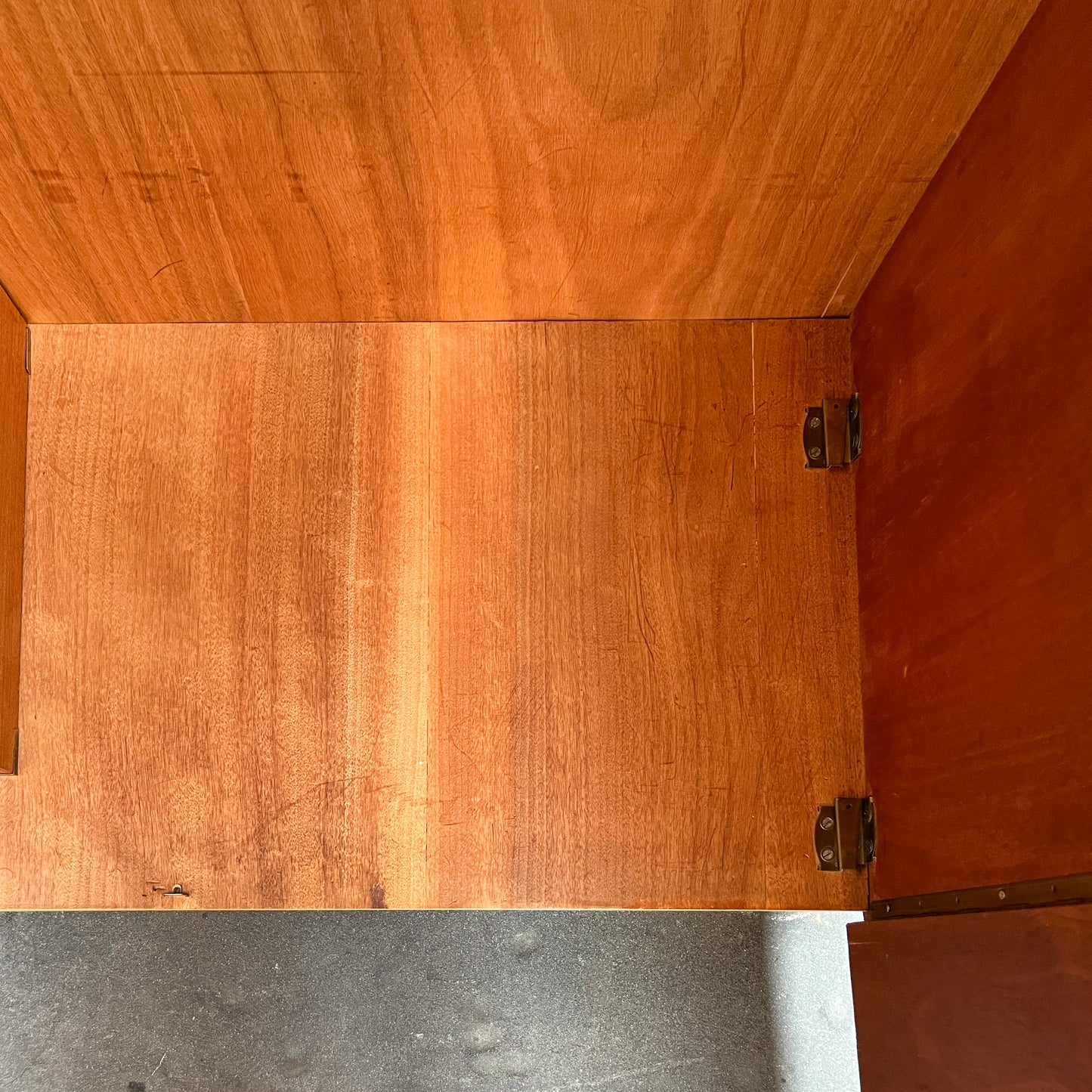 mid-century kleiderschrank mit hellem holzfurnier - 1960er jahre