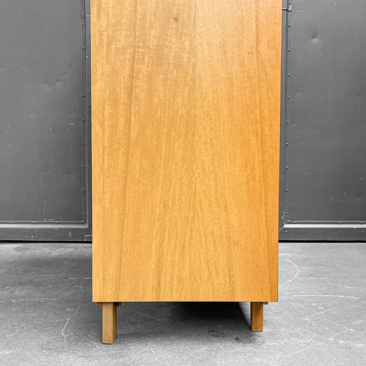 mid-century kleiderschrank mit hellem holzfurnier - 1960er jahre