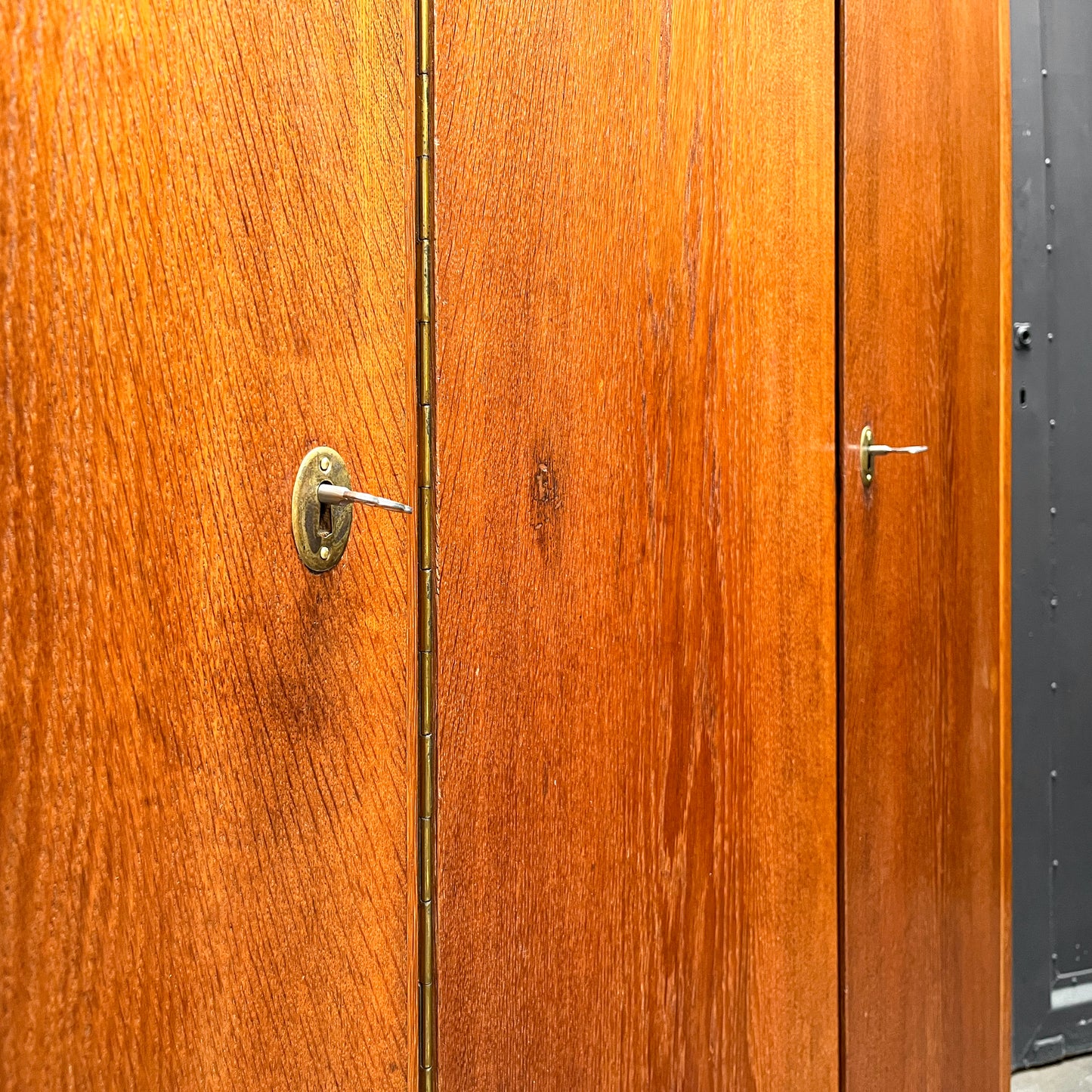 mid-century kleiderschrank in eiche - 1960er jahre