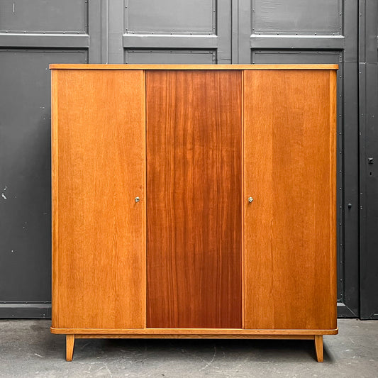 mid-century kleiderschrank in eiche & nussbaum - 1960er jahre