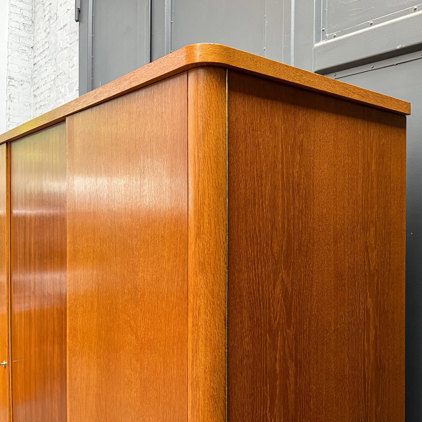 mid-century kleiderschrank in eiche & nussbaum - 1960er jahre