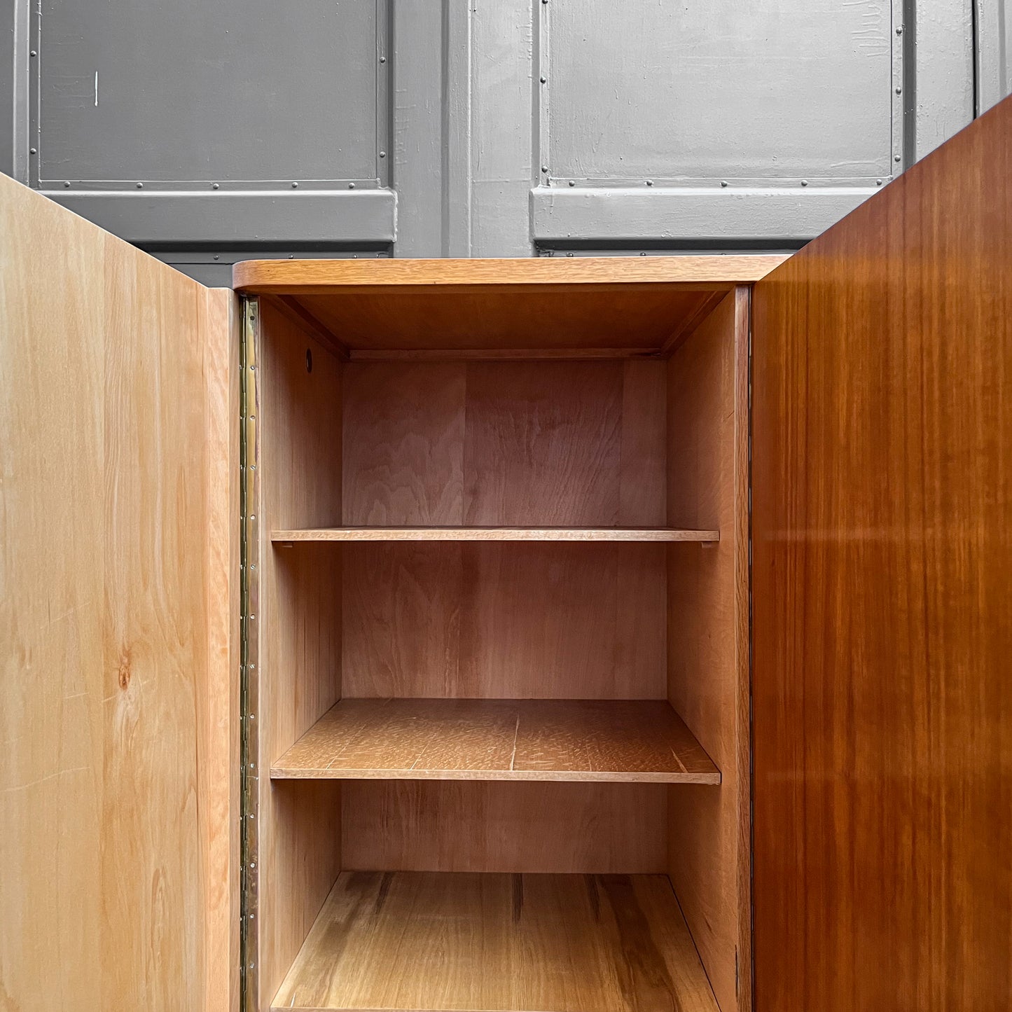mid-century kleiderschrank in eiche & nussbaum - 1960er jahre