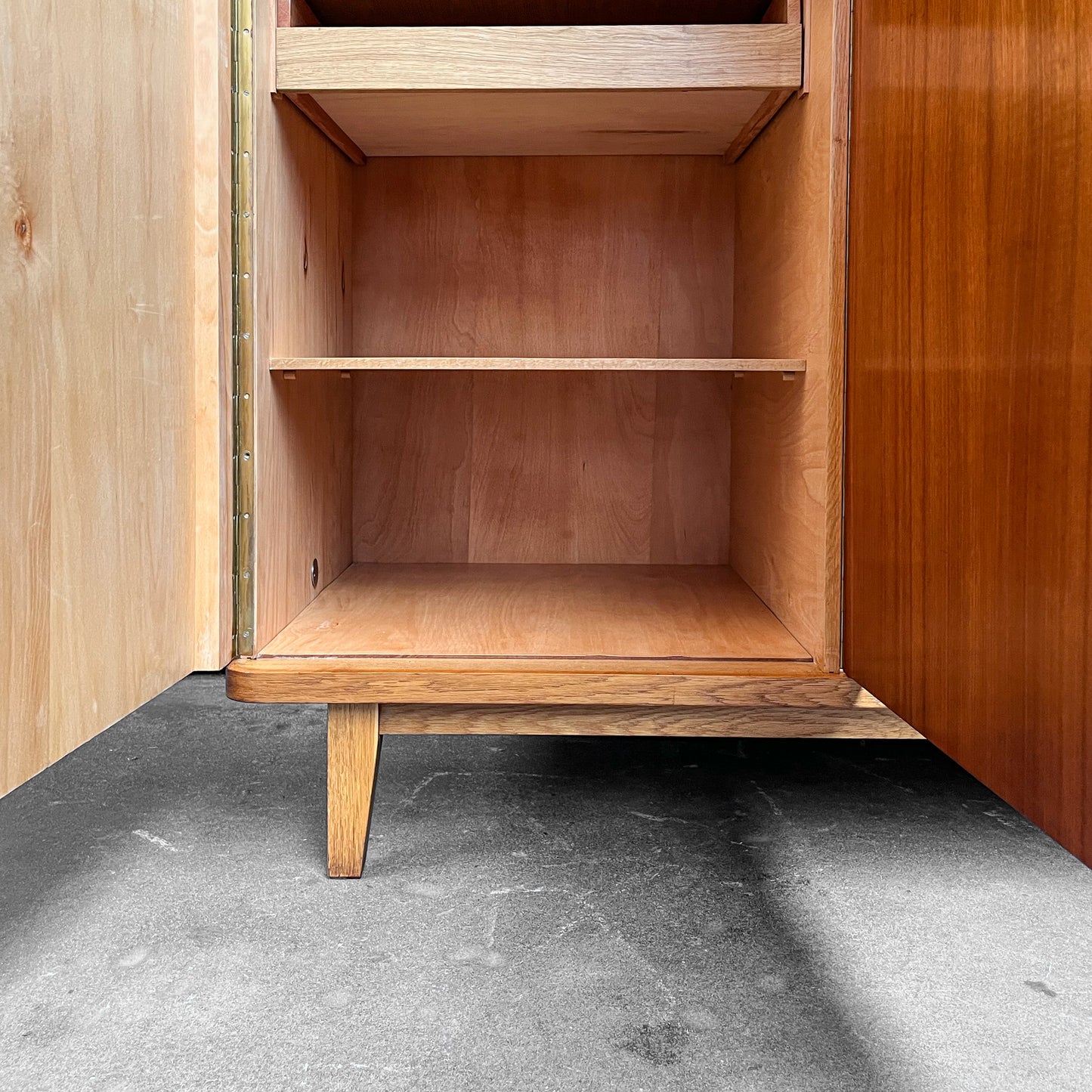 mid-century kleiderschrank in eiche & nussbaum - 1960er jahre