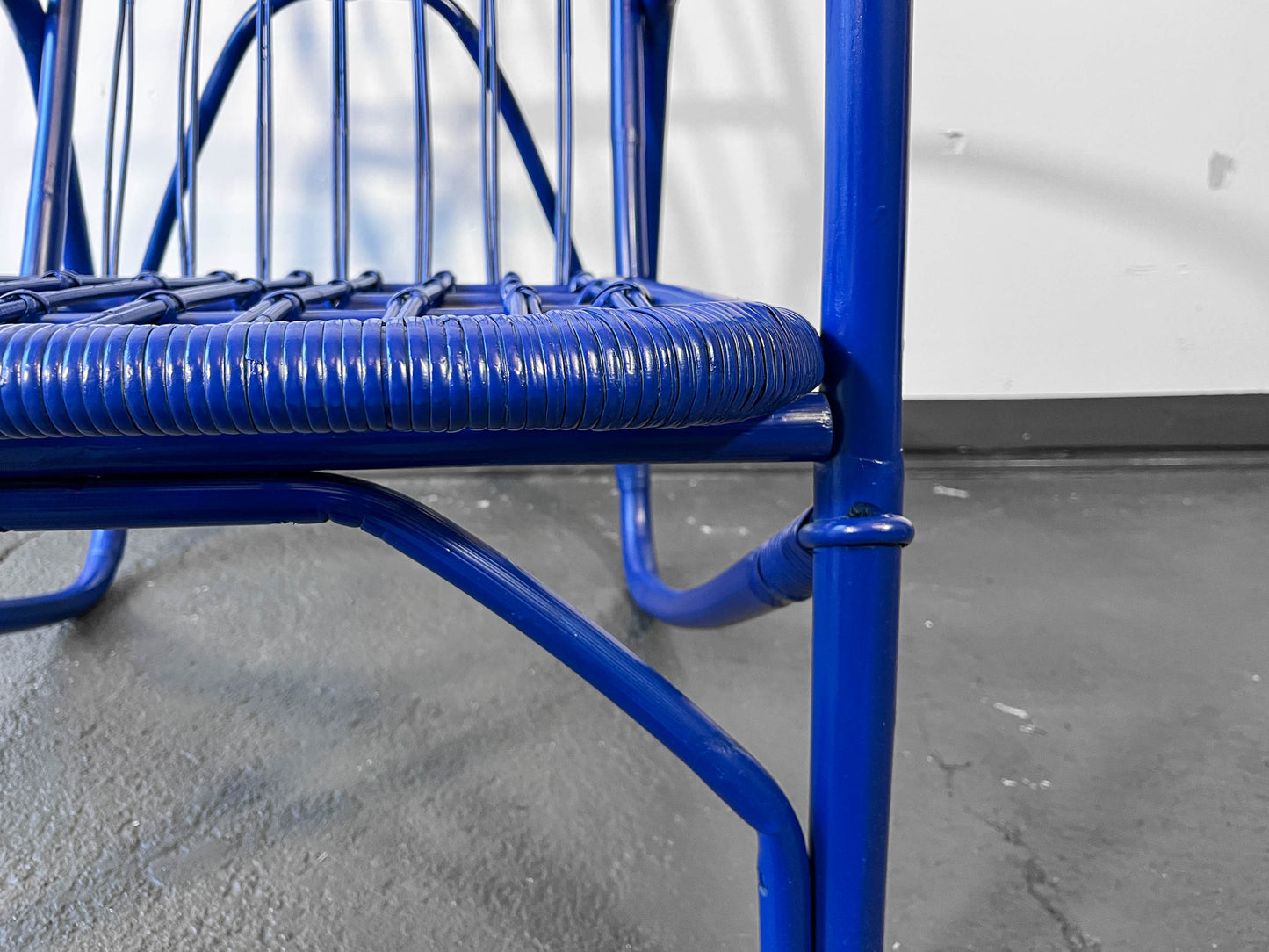 blauer stuhl aus bambus Y202_2201