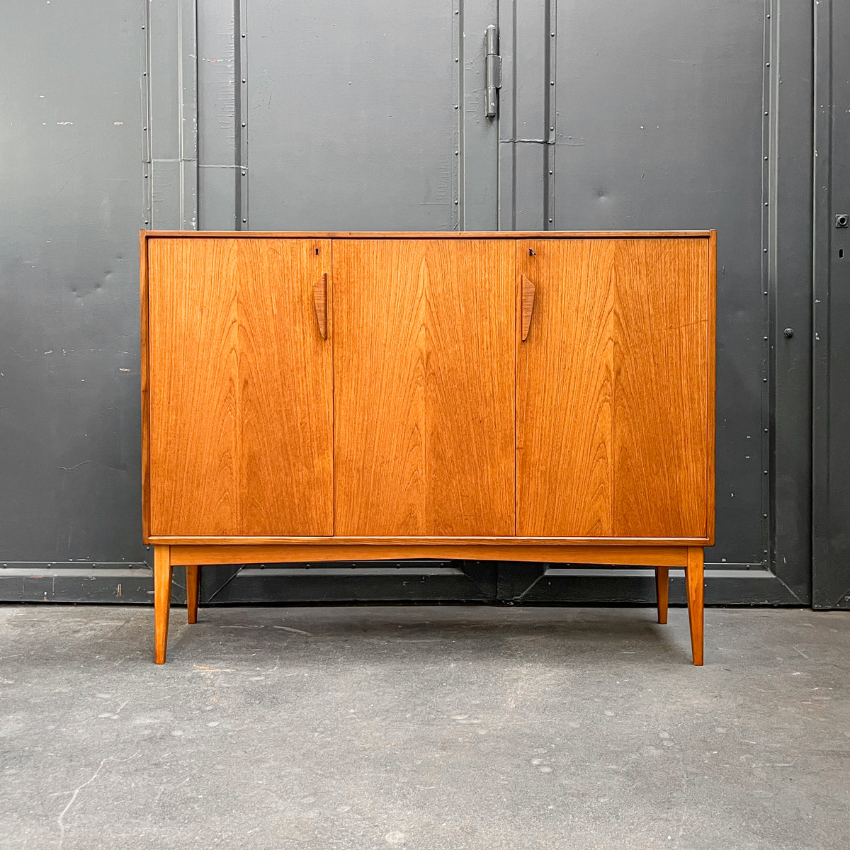 mid-century highboard in teak - 1960er jahre