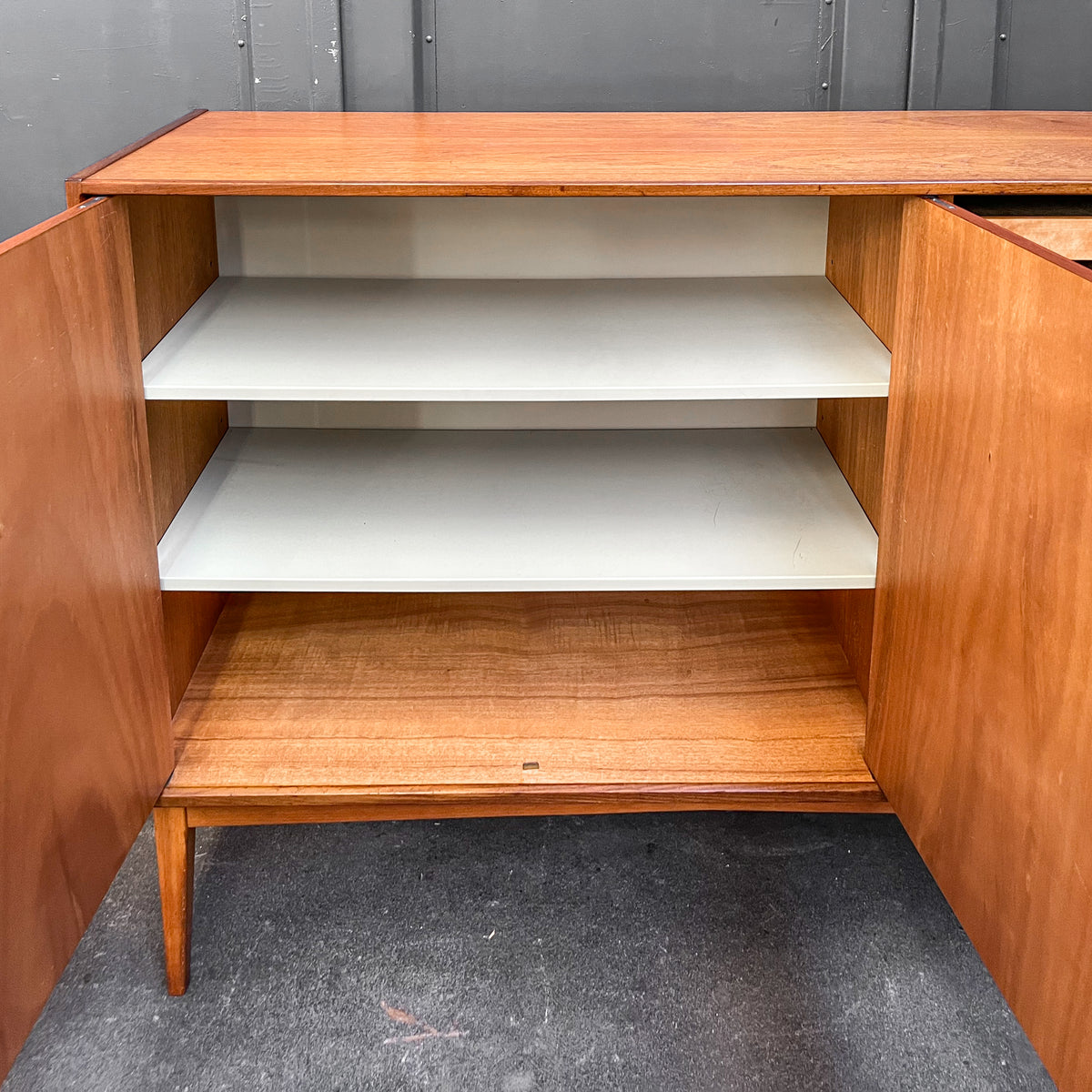 mid-century highboard in teak - 1960er jahre