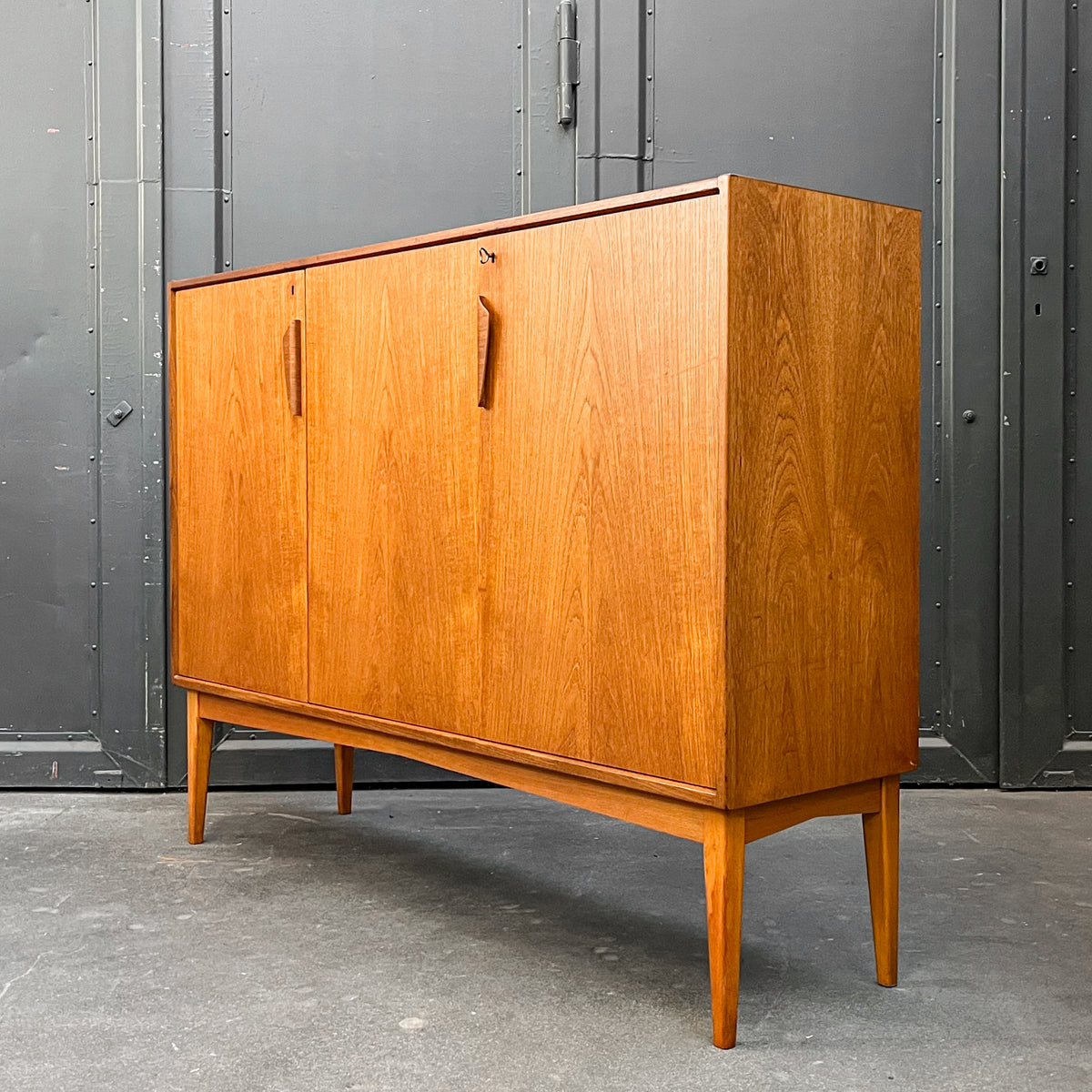 mid-century highboard in teak - 1960er jahre