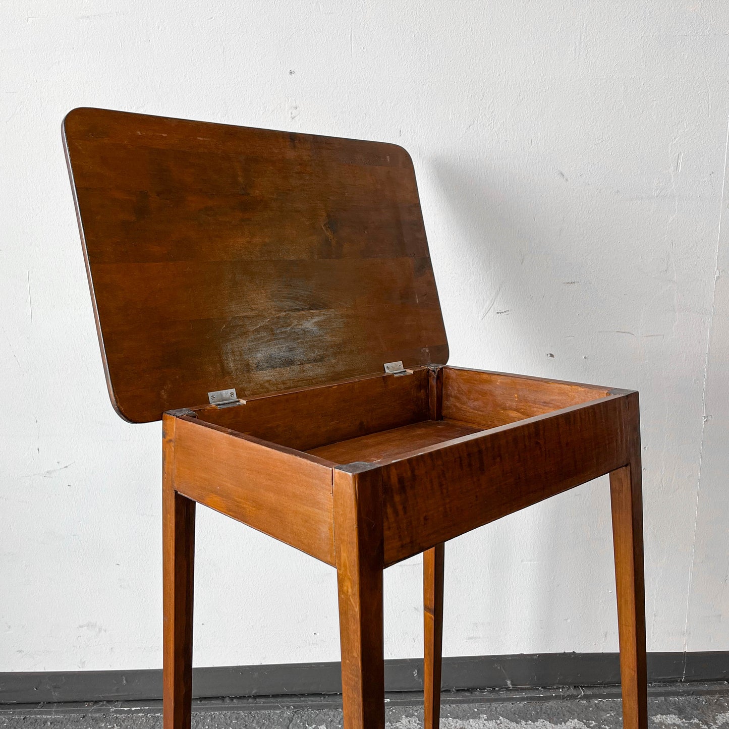 kleiner schreibtisch Y308_1501