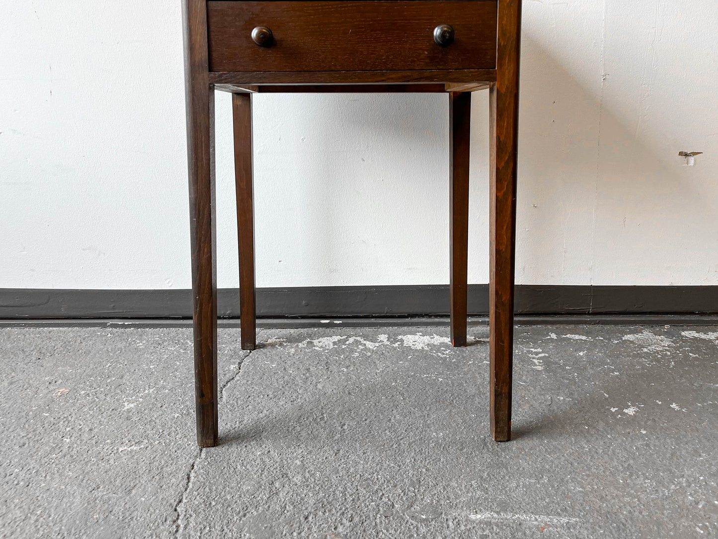 eleganter nähtisch Y210_0803
