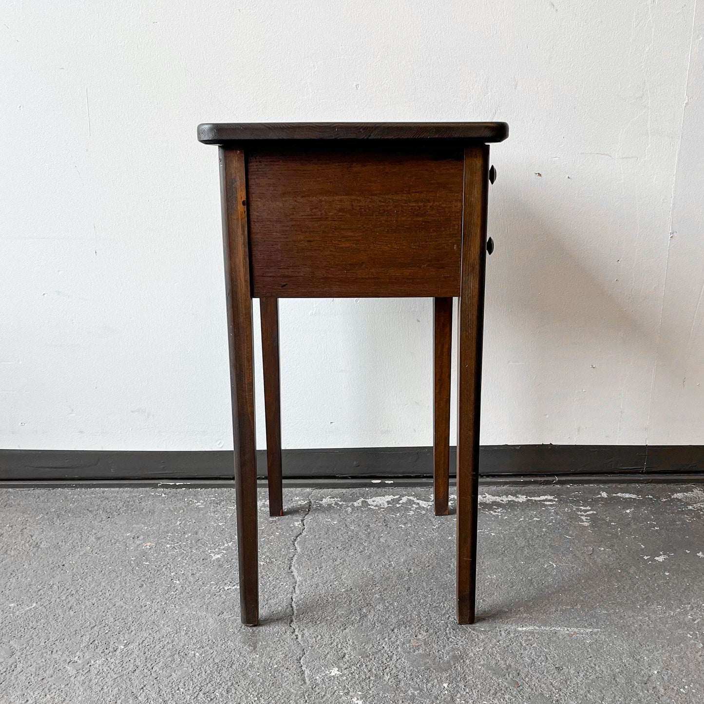 eleganter nähtisch Y210_0803