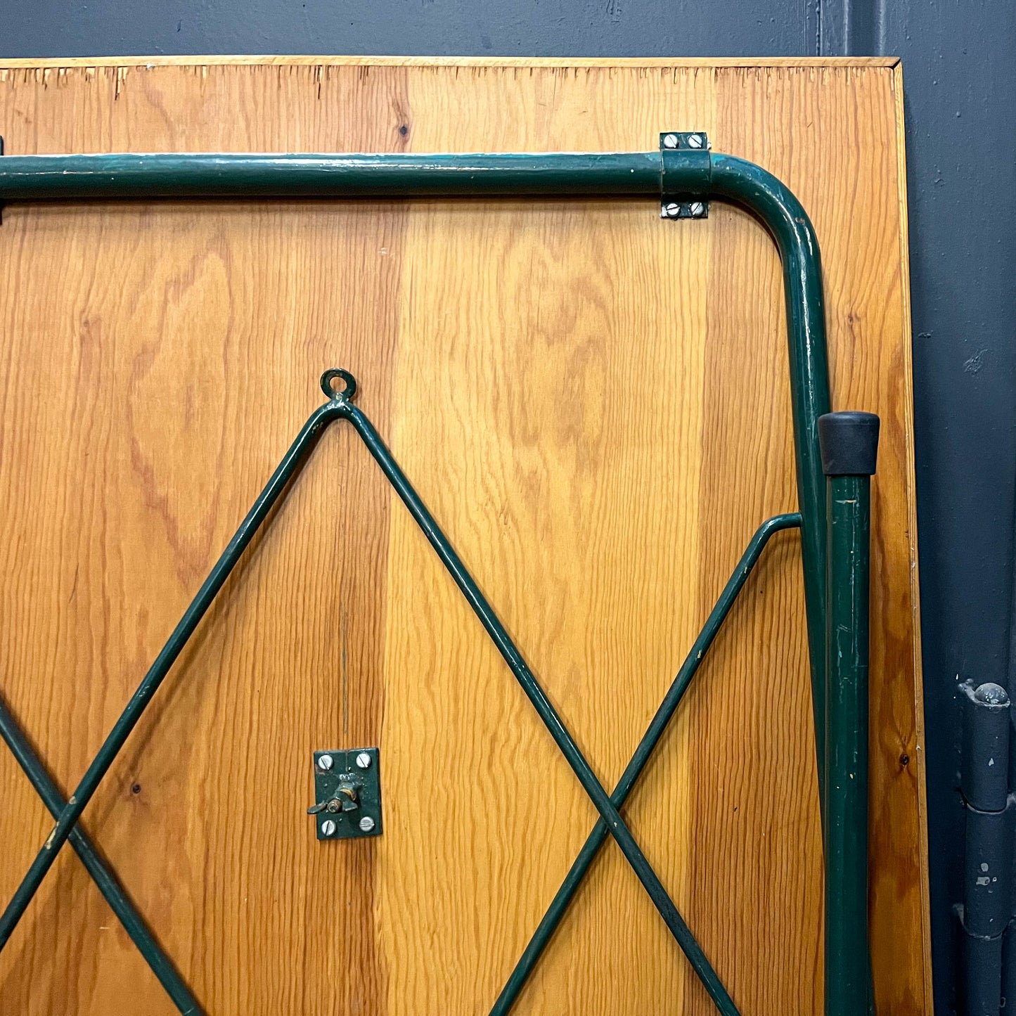 süßer vintage beistelltisch