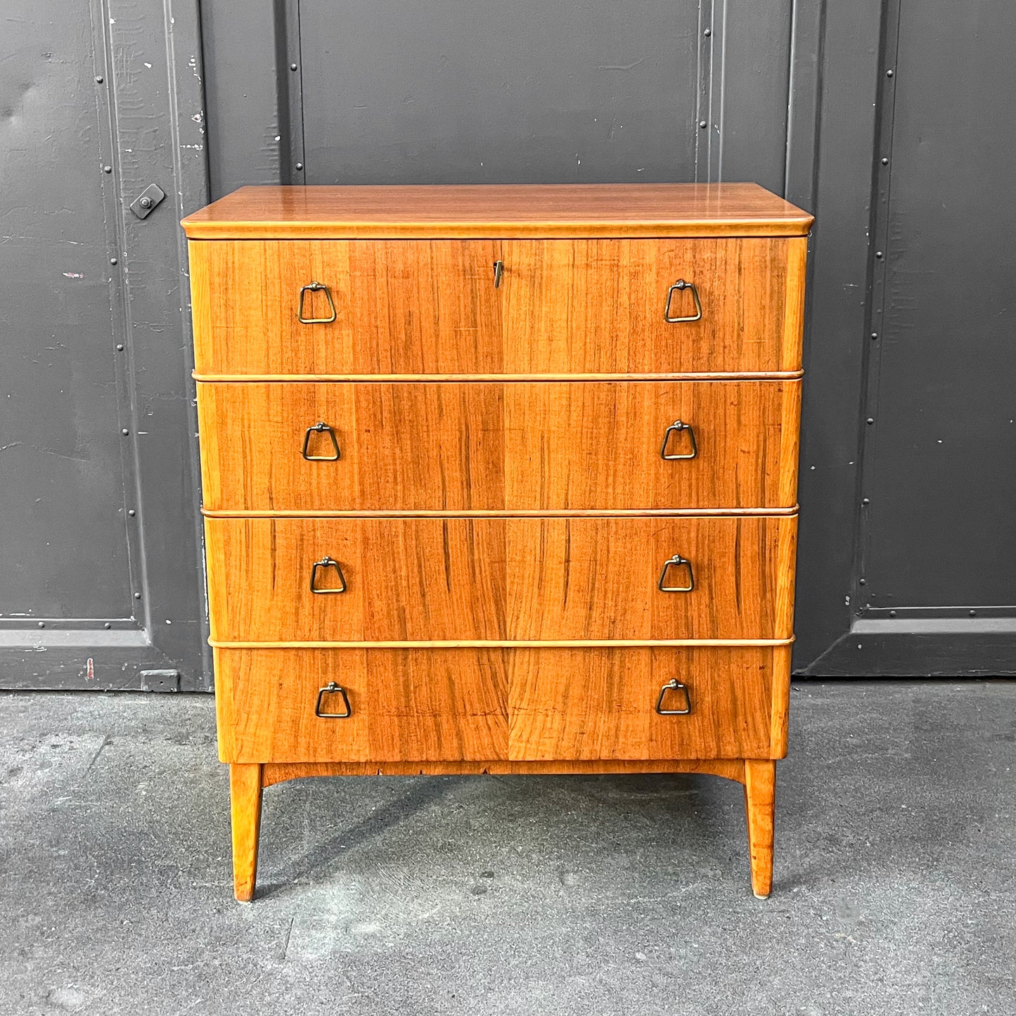 schöne mid-century kommode