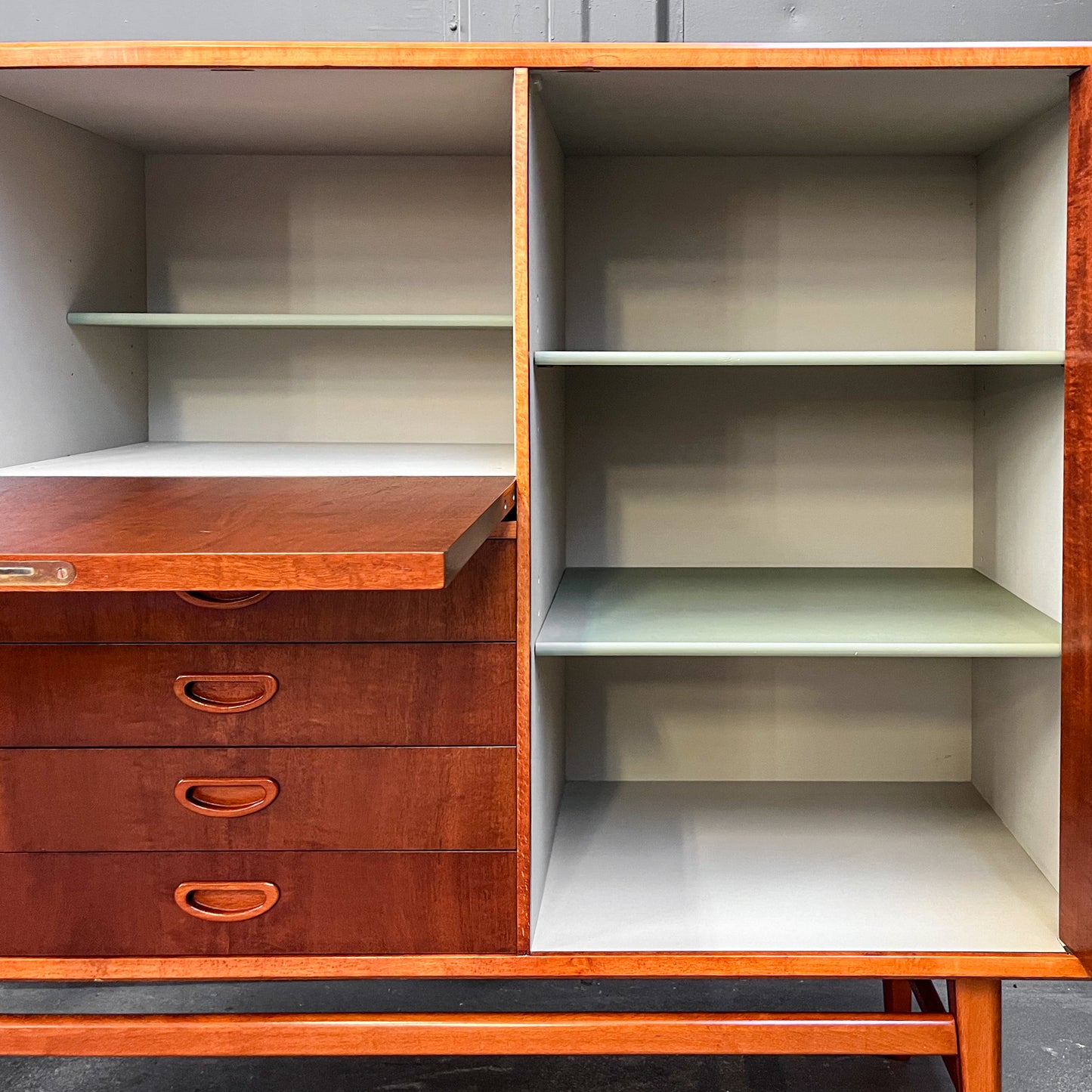 wunderschönes mid-century highboard