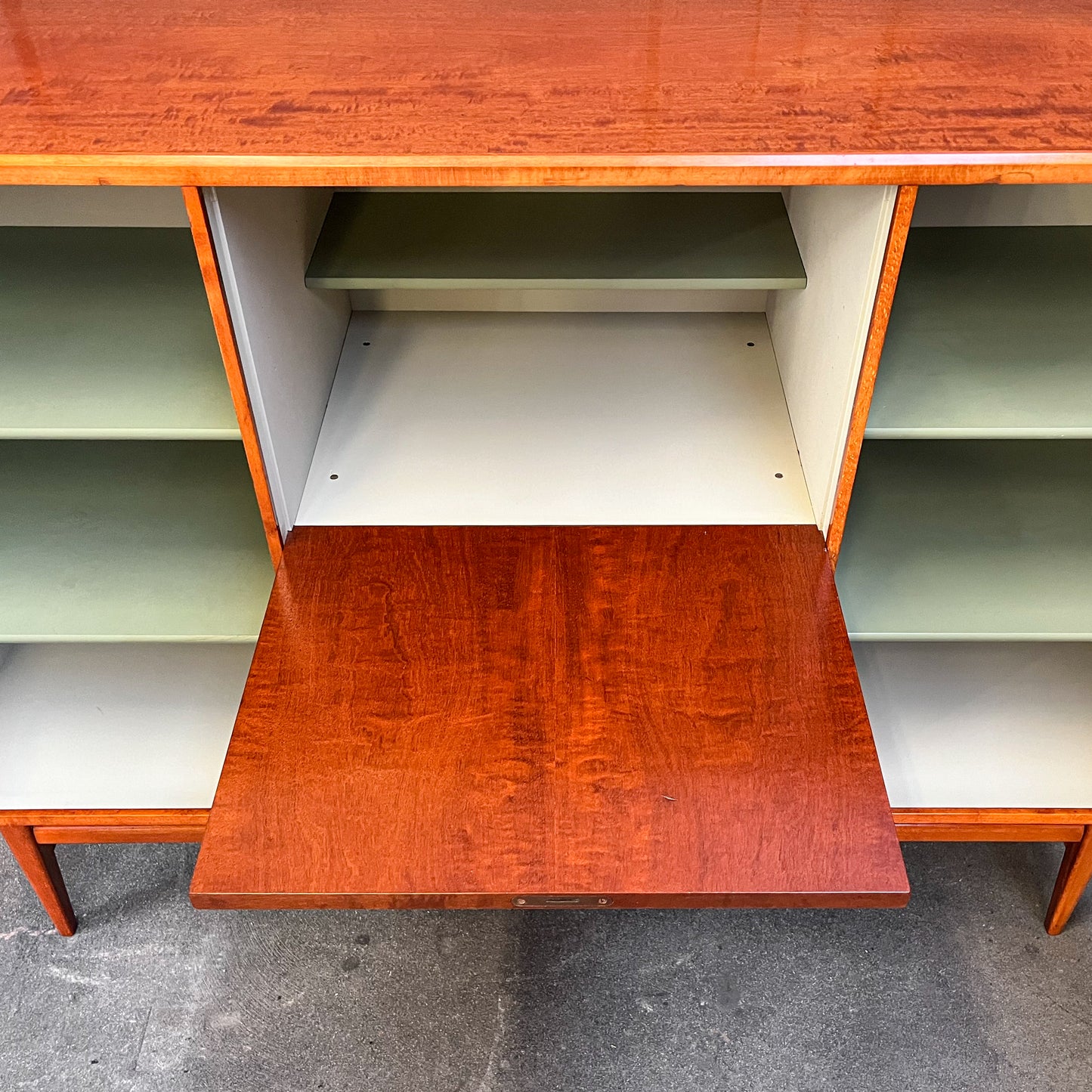 wunderschönes mid-century highboard