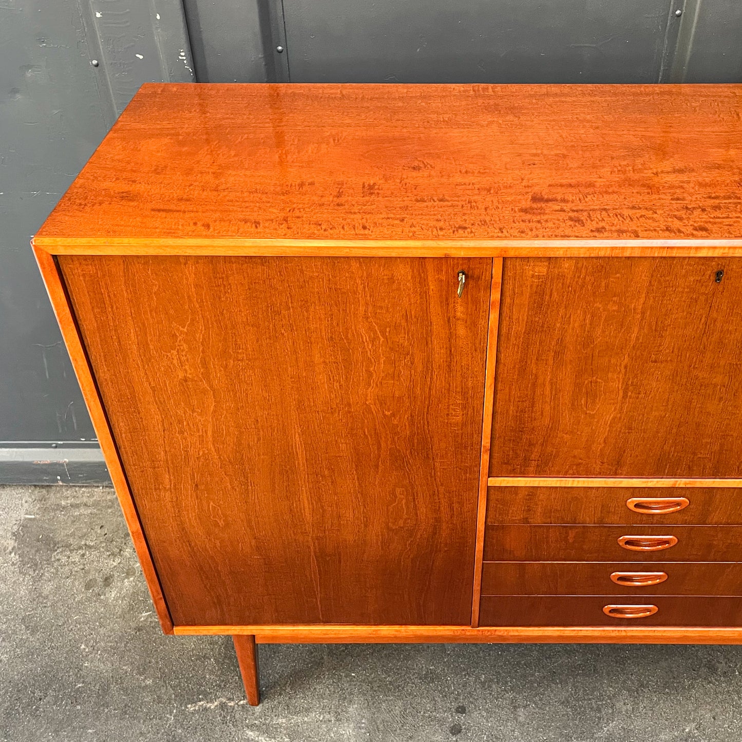 wunderschönes mid-century highboard