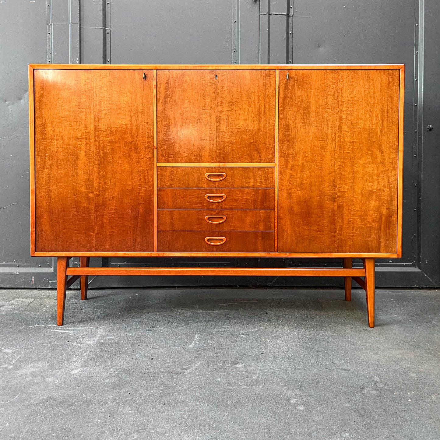 wunderschönes mid-century highboard