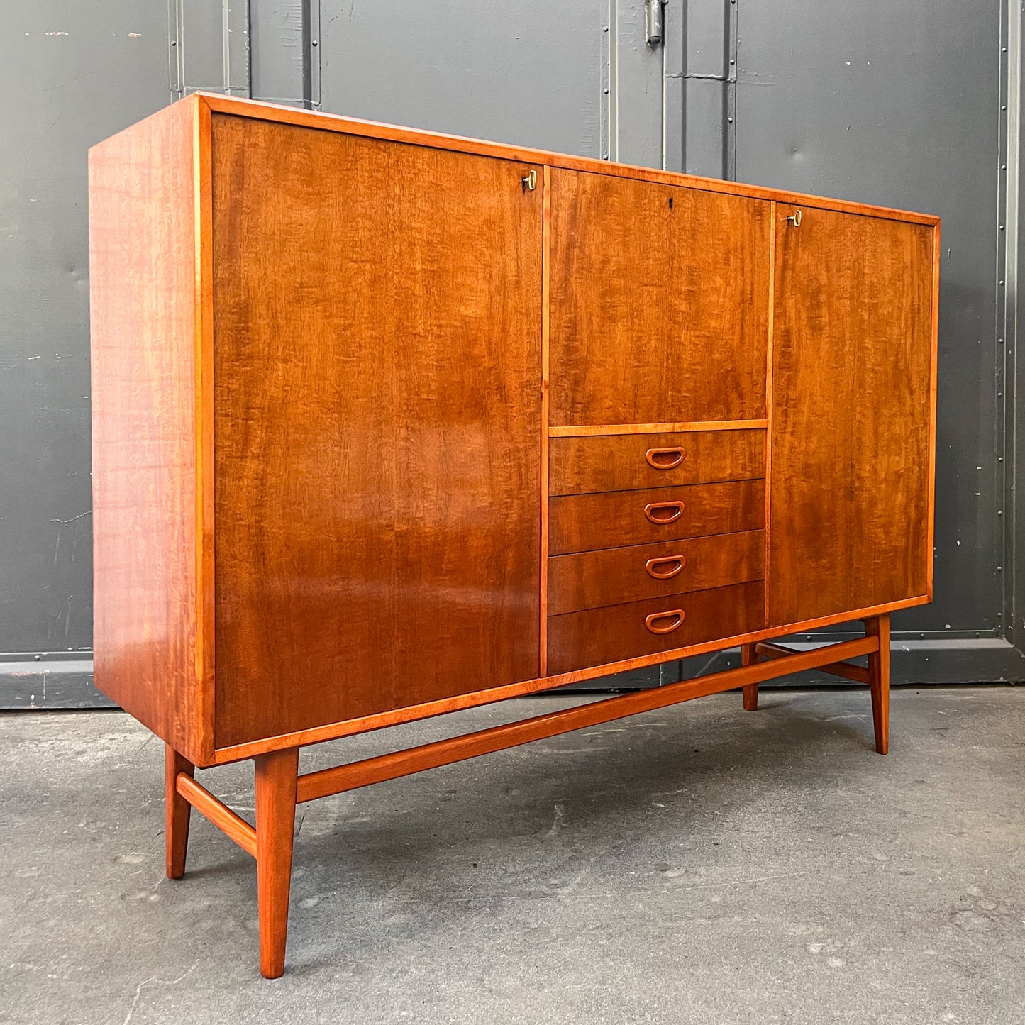 wunderschönes mid-century highboard
