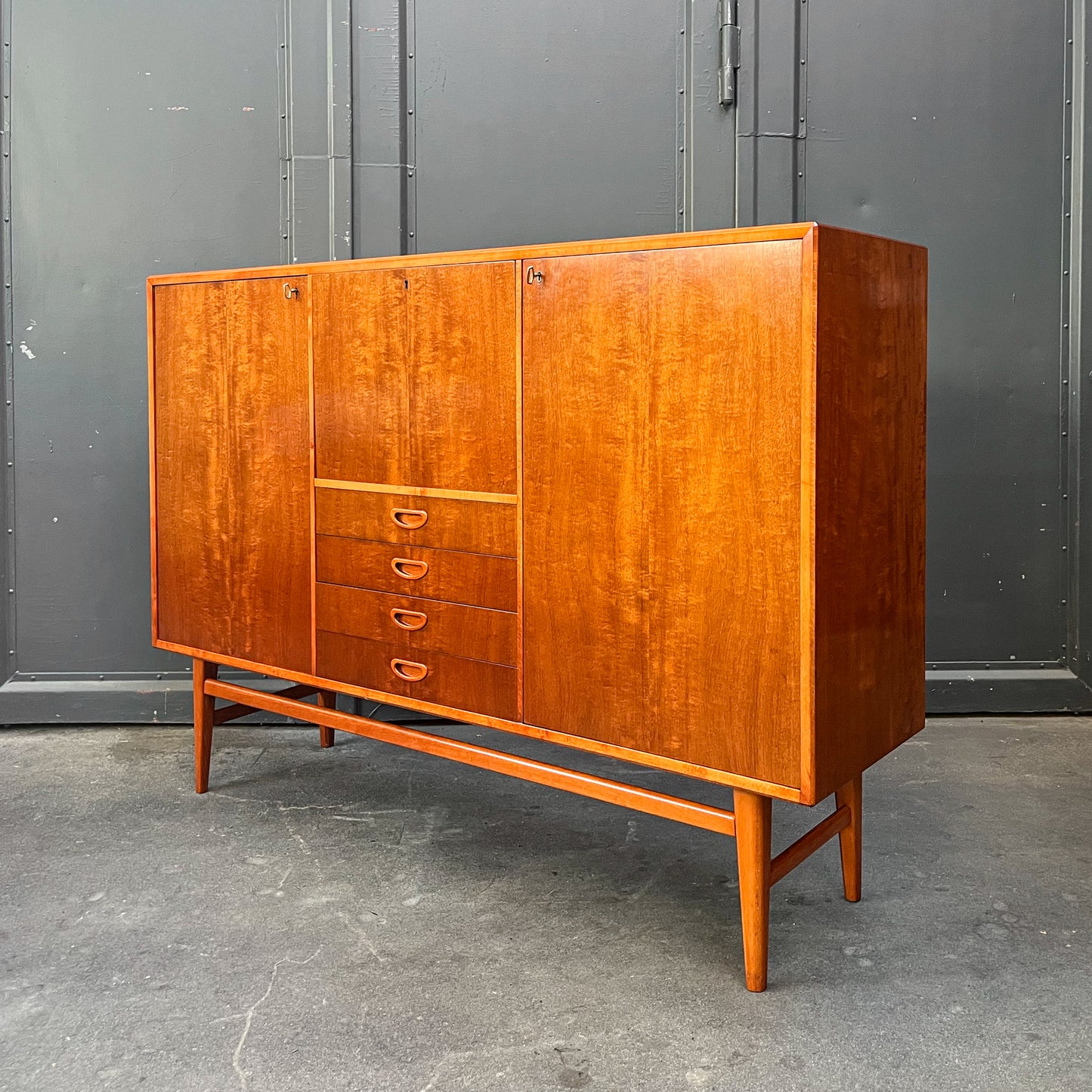 wunderschönes mid-century highboard