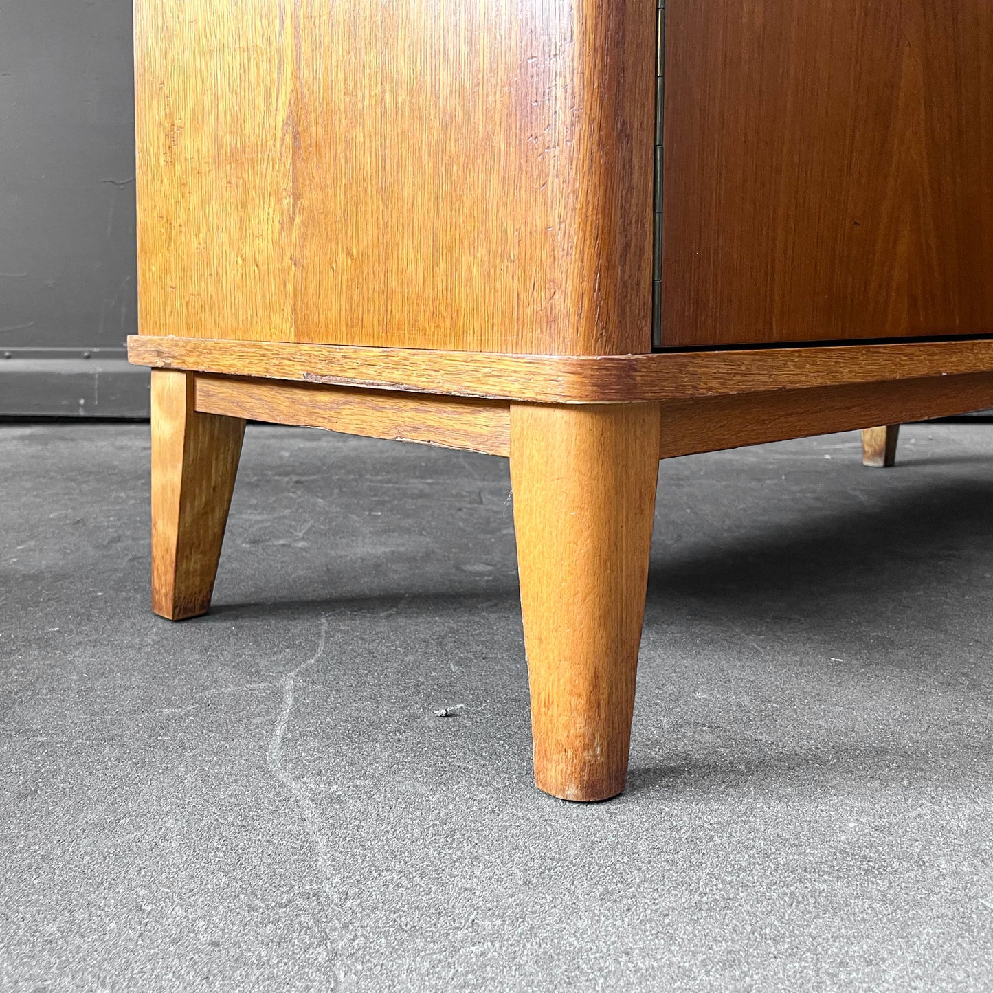 zeitloser wäscheschrank